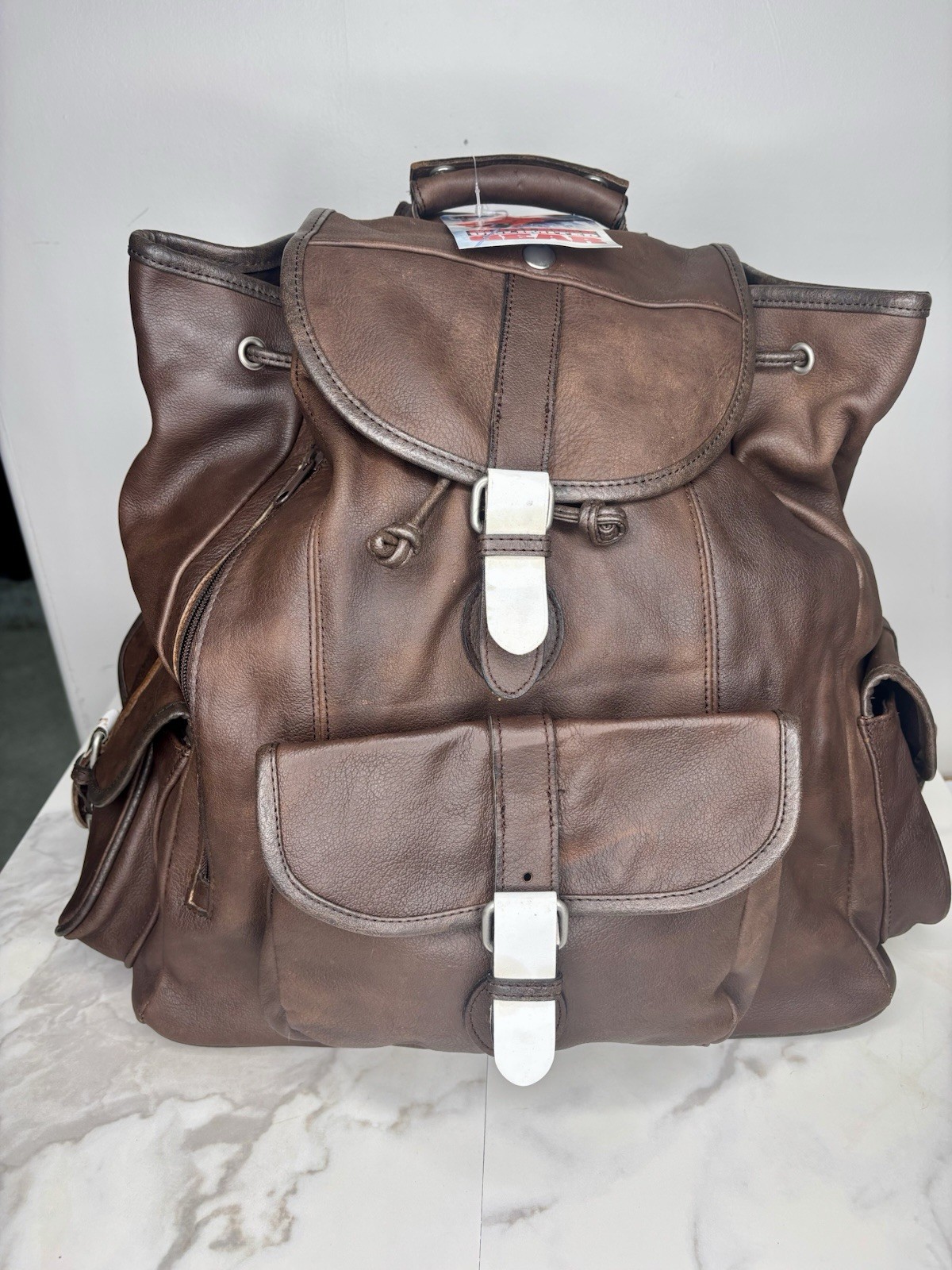 Vintage NWT Marlboro Unlimited Gear Brown Cowhide Leather Bag Rucksack/Backpack