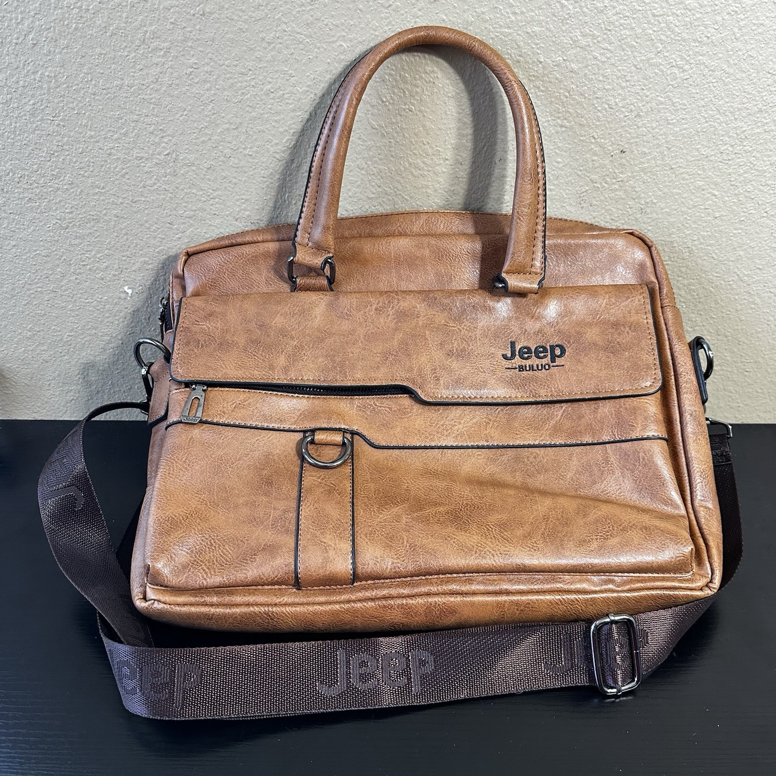 Jeep Buluo Leather Laptop Messenger Bag Briefcase Brown 15″x11″