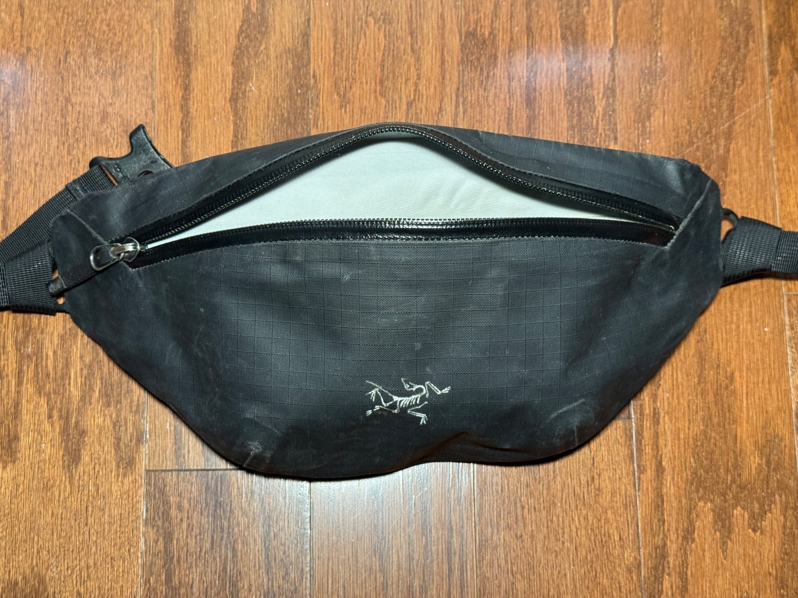 Arc’teryx Granville Crossbody Waist Hip Bag Black Arcteryx