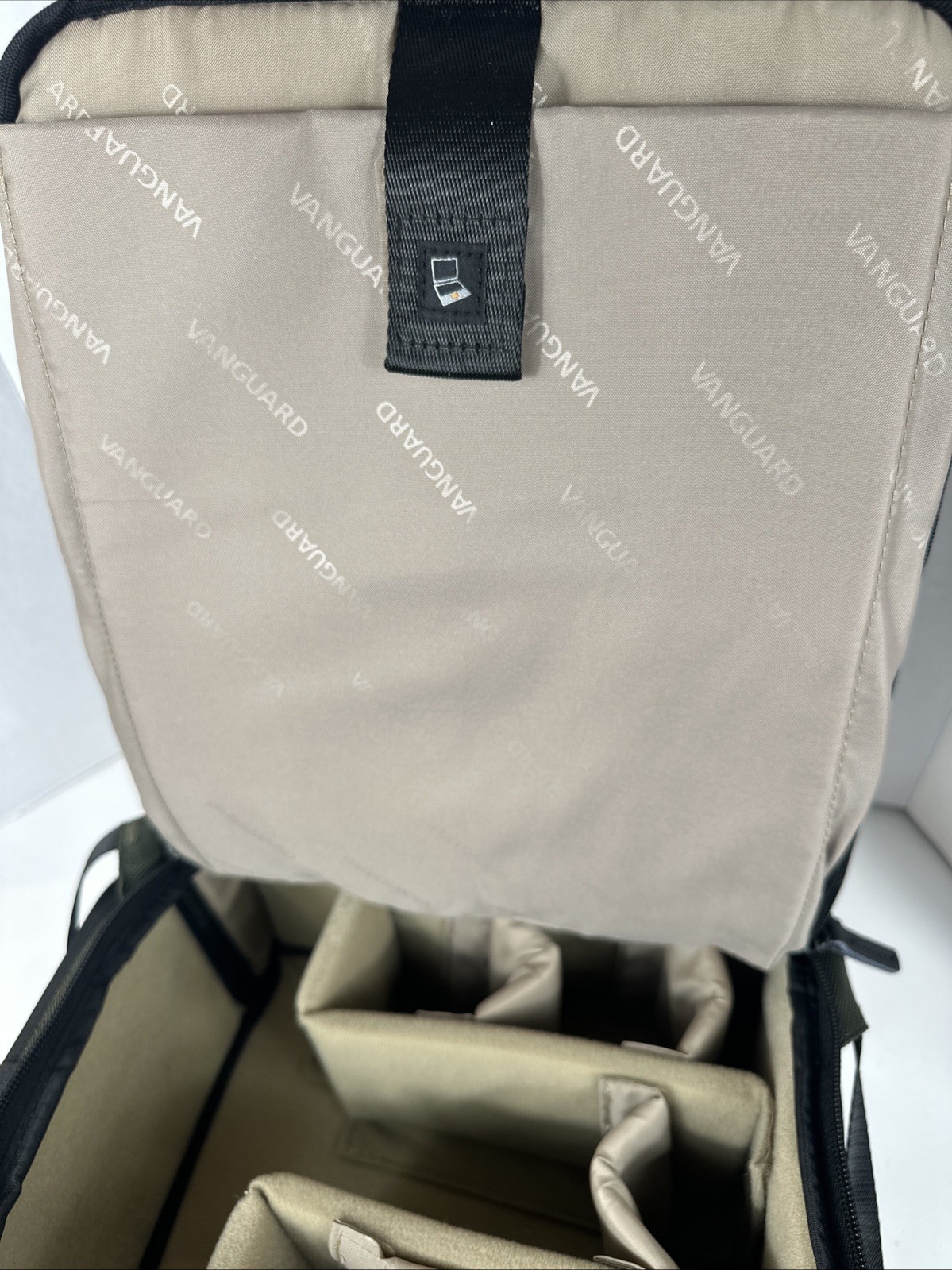 VANGUARD VEO SELECT 41 Backpack 3-Way Camera Bag Green Travel Film Photography
