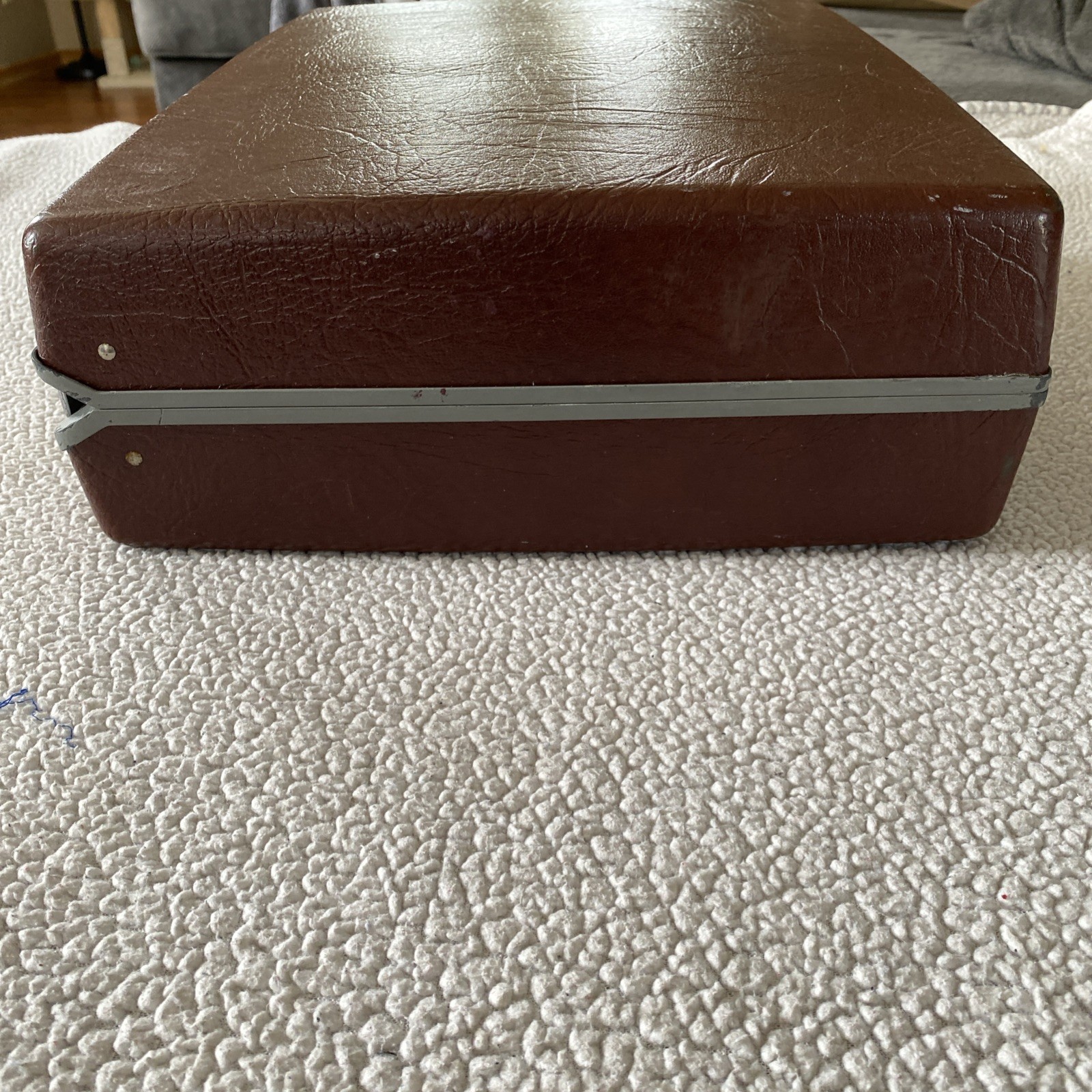 Vintage Samsonite Classic IV Hard Shell Attache Brief Case Brown With Key Locks