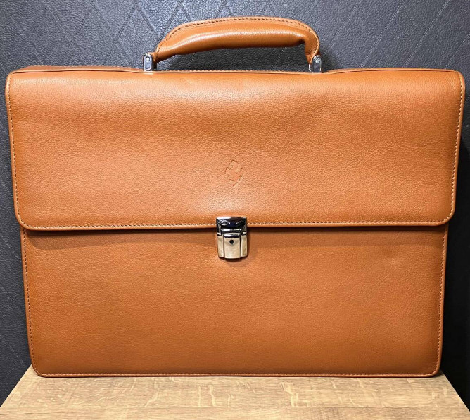 Ferrari Leather Briefcase Business Bag Brown Logo Dust Bag Made in Italy