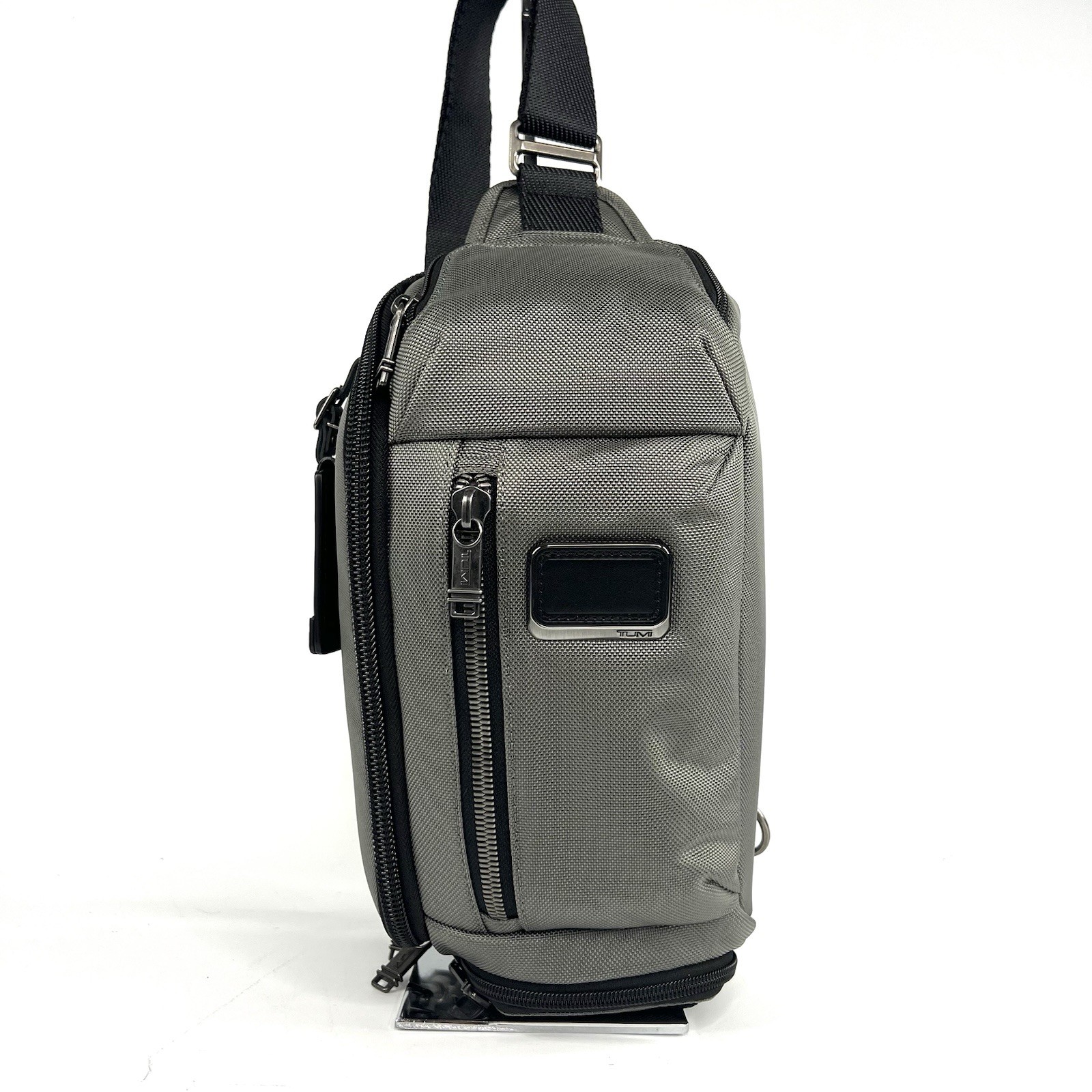 TUMI Alpha Bravo Kelley Sling Alloy Gray Crossbody Day Bag