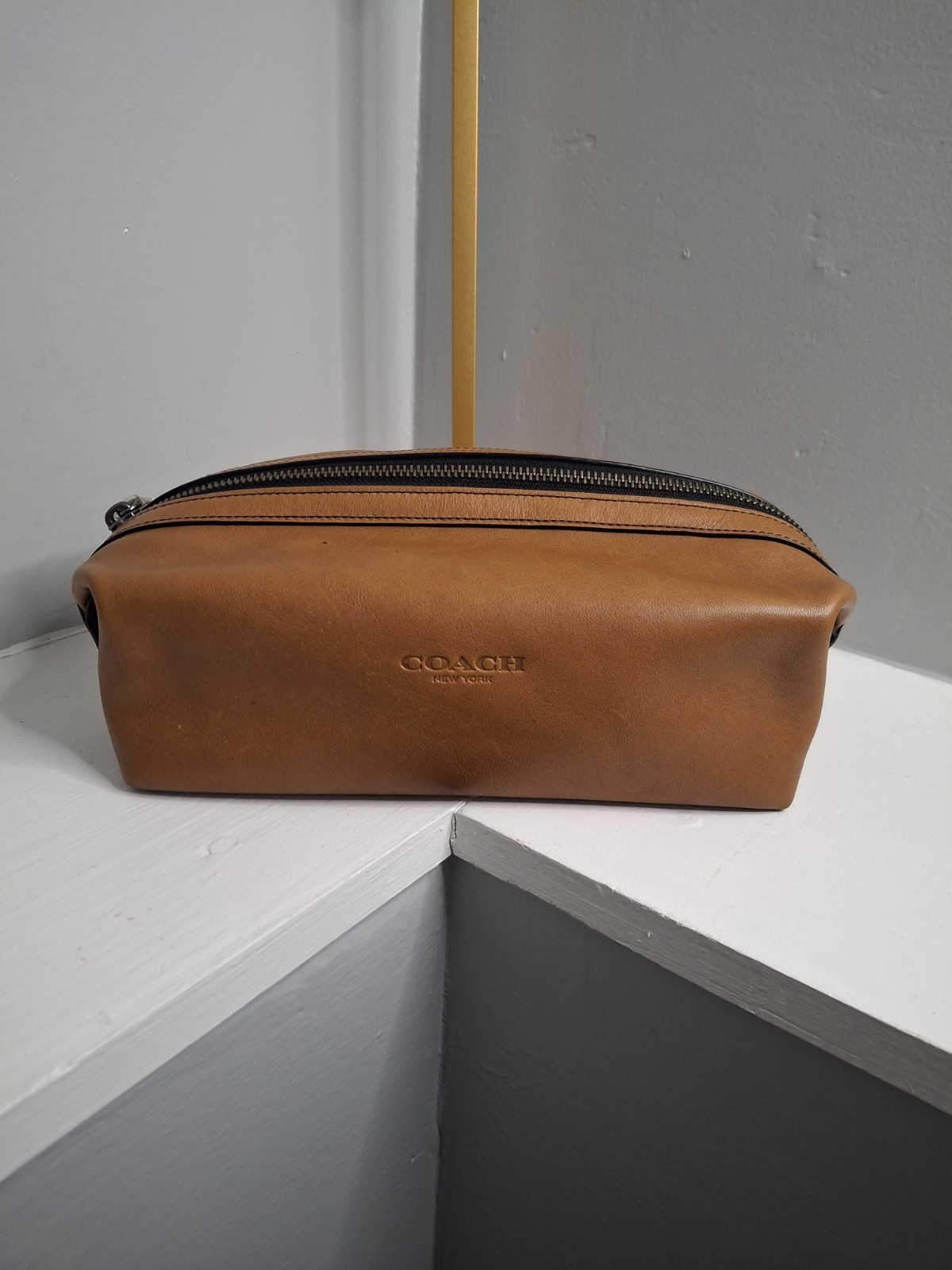 Authentic Coach Leather Dopp Kit / Travel Toiletry Bag