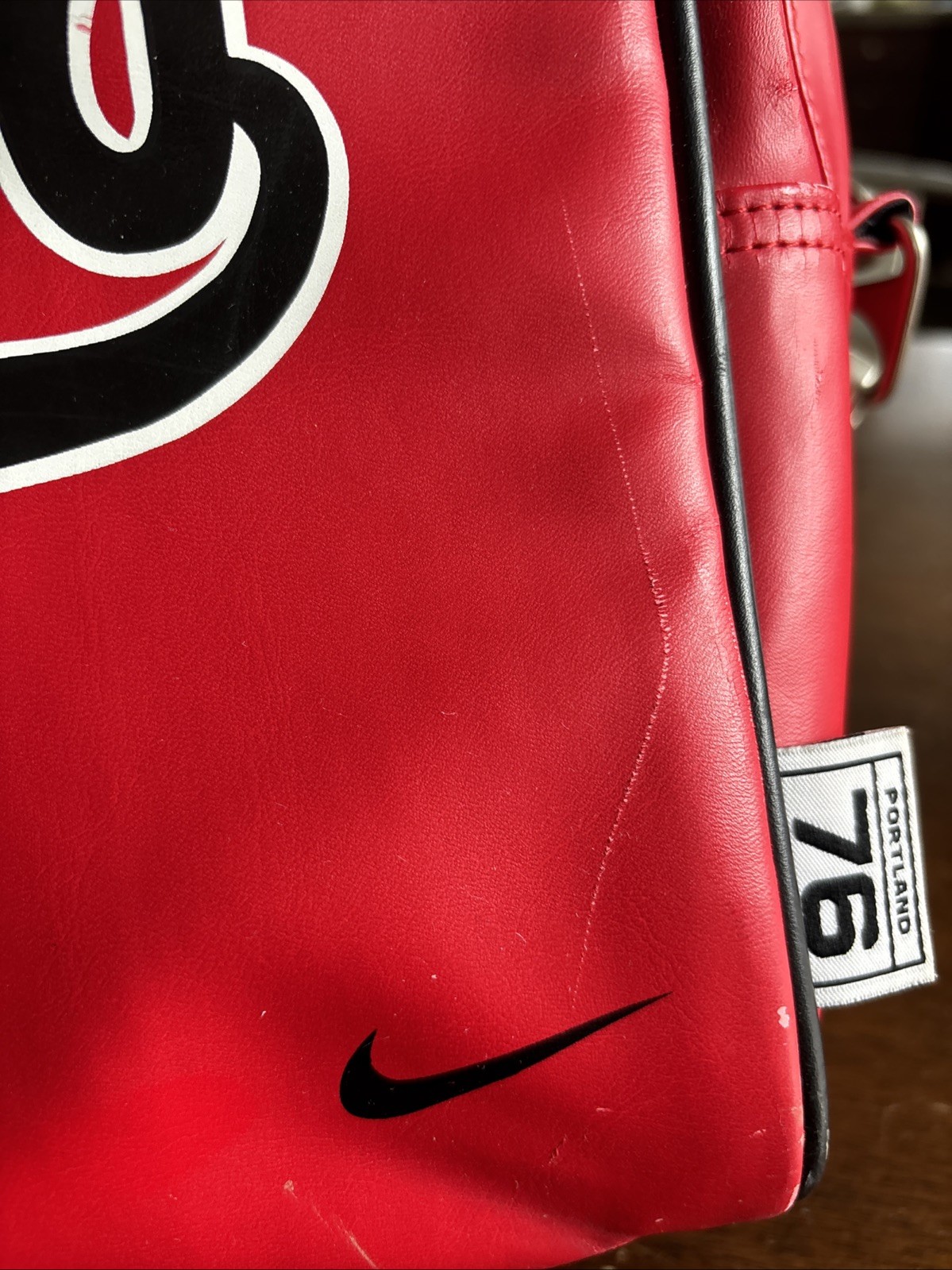 Portland Trail Blazers Retro 1976 Nike Team Polyurethane Duffle Bag Rare Walton