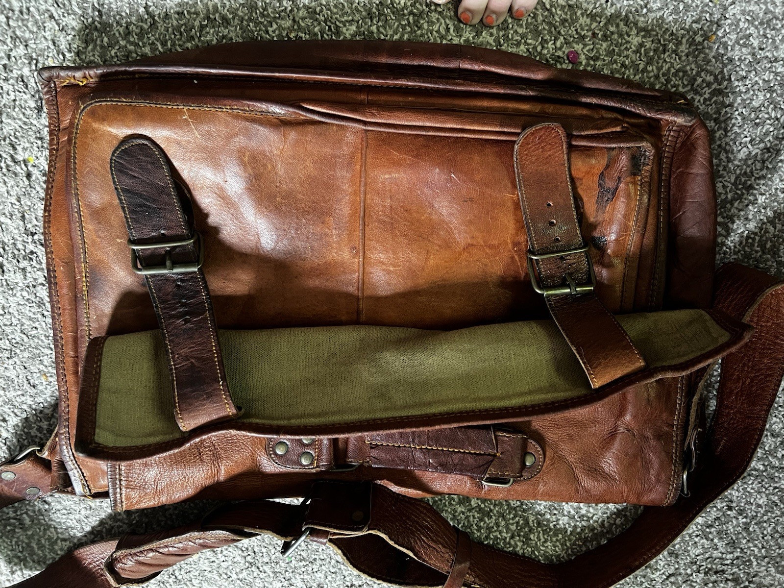 Komal’s Passion Leather Brown Large Messenger Bag Buckle Zip