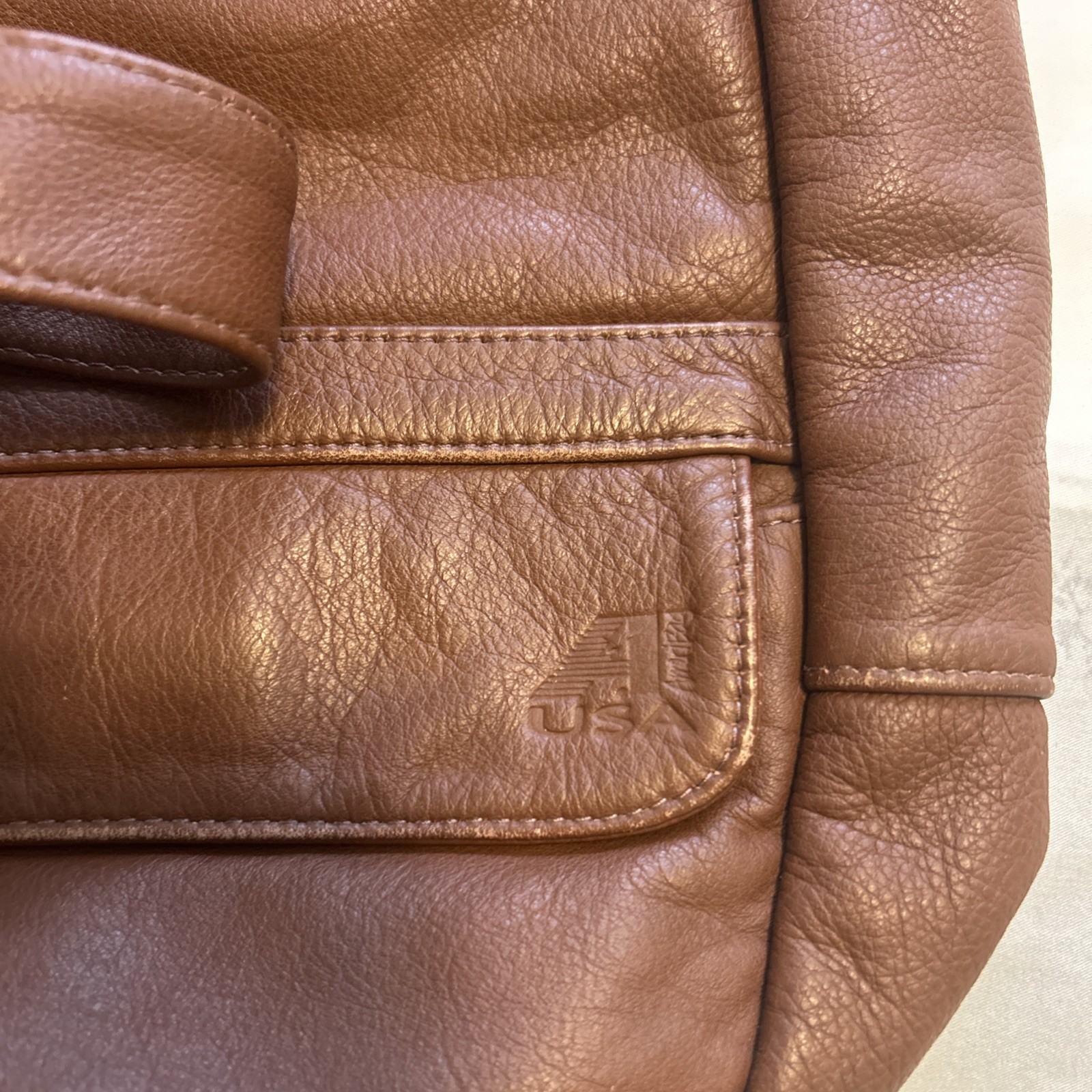 Brown 17×12 Adjustable Strap Ameribag Leather Sling Bag Roomy USA