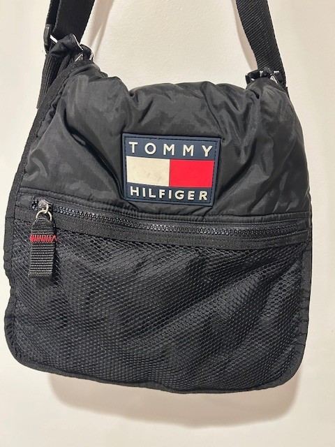 90s Vintage Tommy Hilfiger Side Cross Bag Nylon Bag Adjustable Strap
