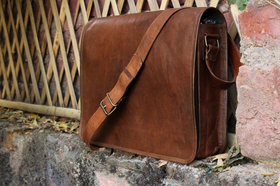 Men’s Genuine Vintage Leather 18″ Messenger Laptop Briefcase Satchel Brown Bag
