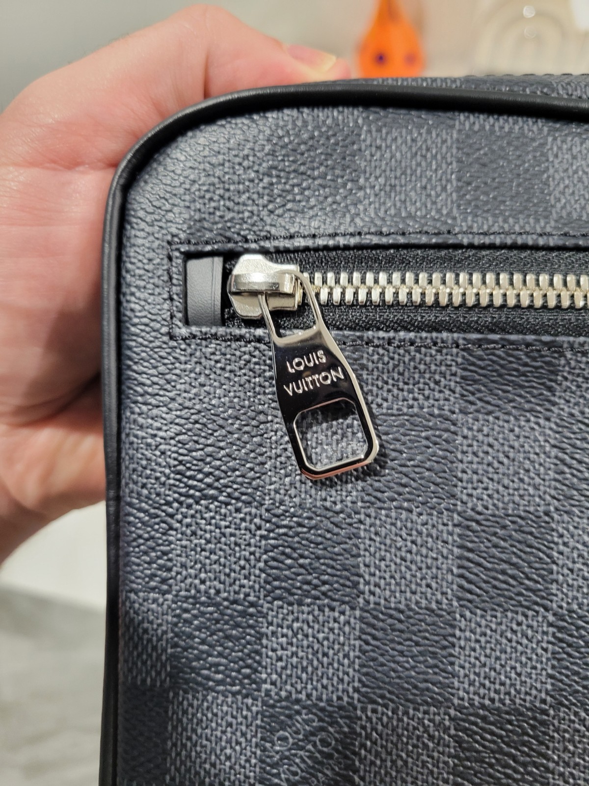 Louis Vuitton Damier Graphite Kasai Clutch — Like New!!