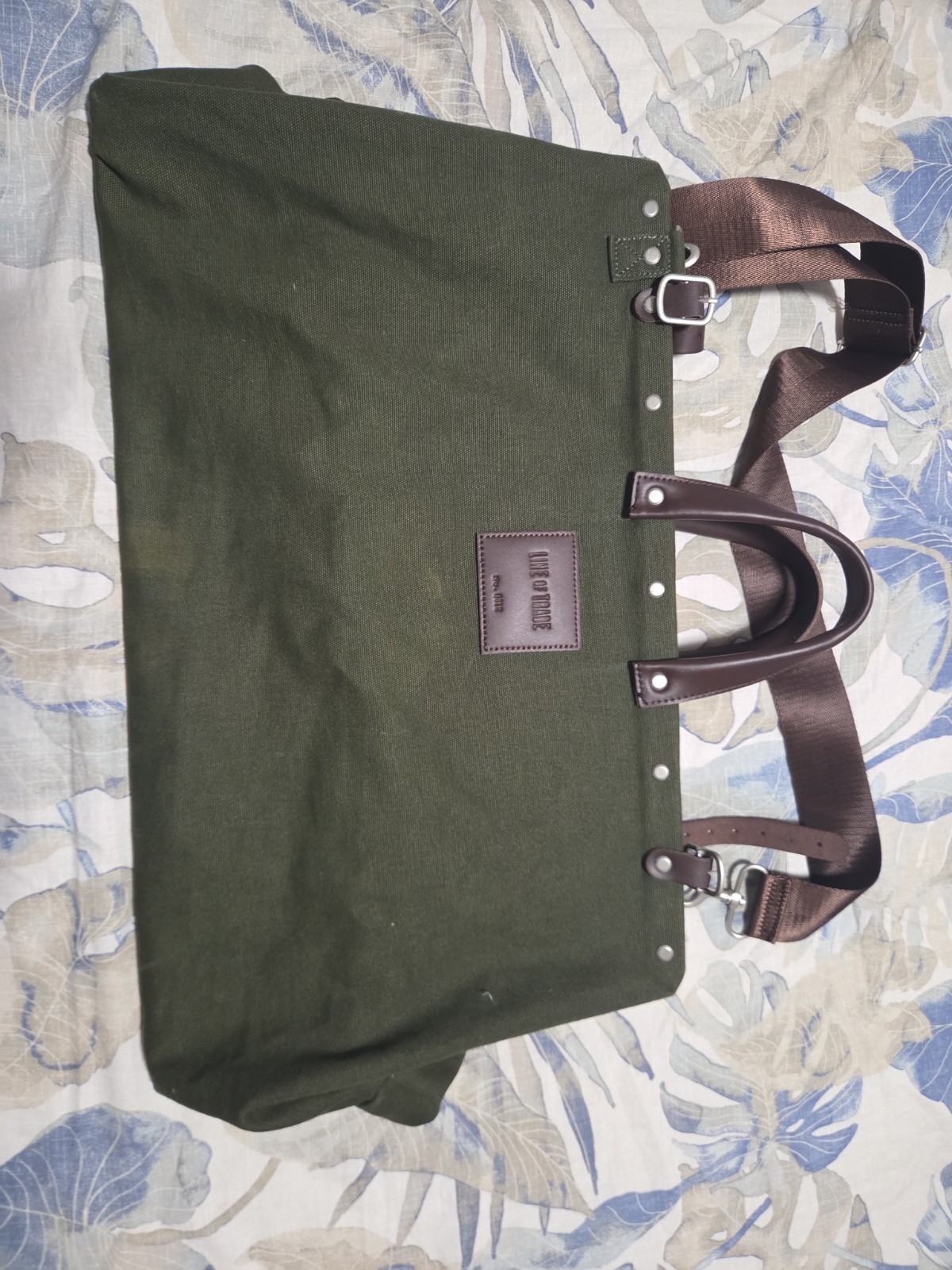 Line Of Trade – Weekender Bag No. 0312 – Olive Green Canvas Leather