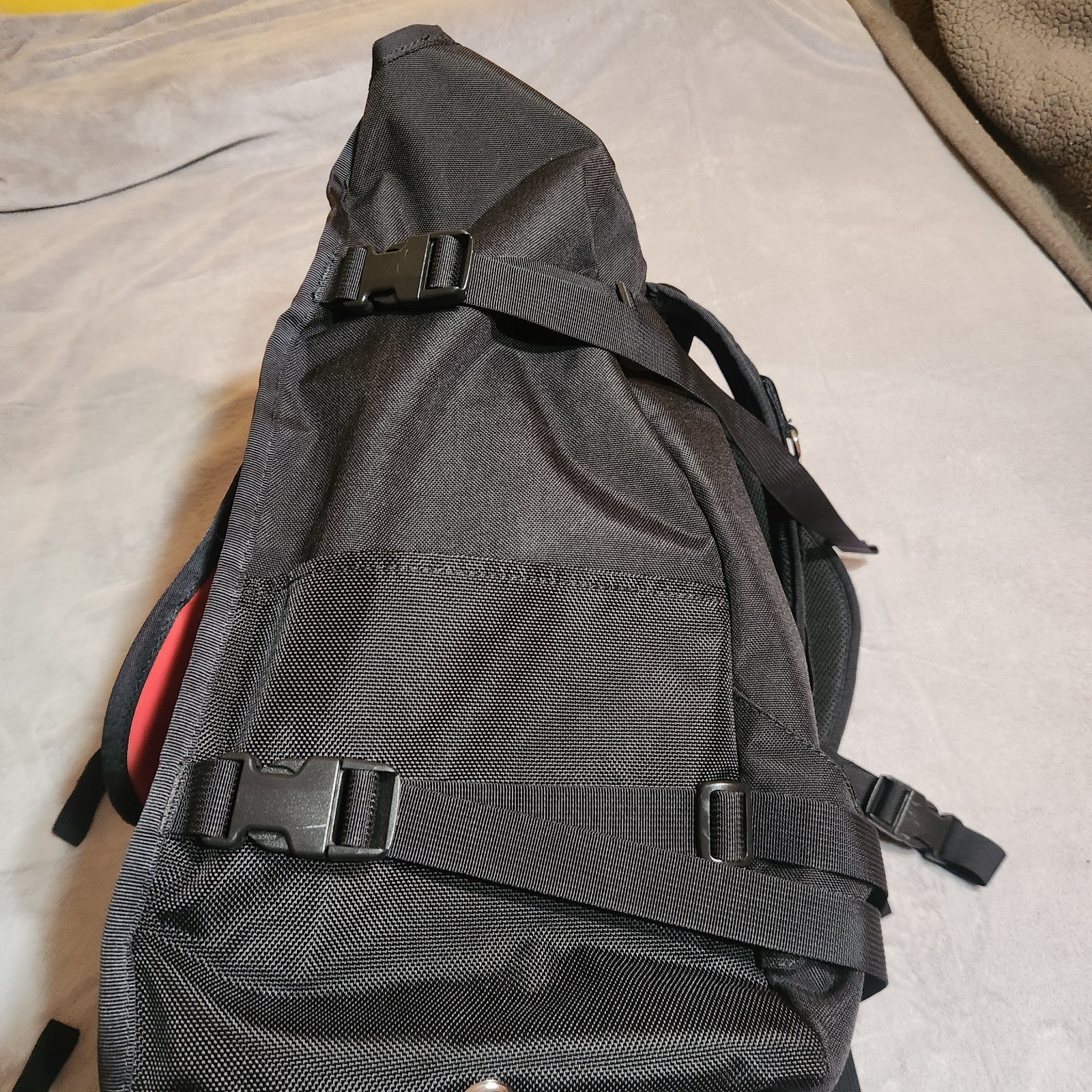 Chrome Industries Warsaw Backpack Large Black Nylon Red Interior Waterproof Bike