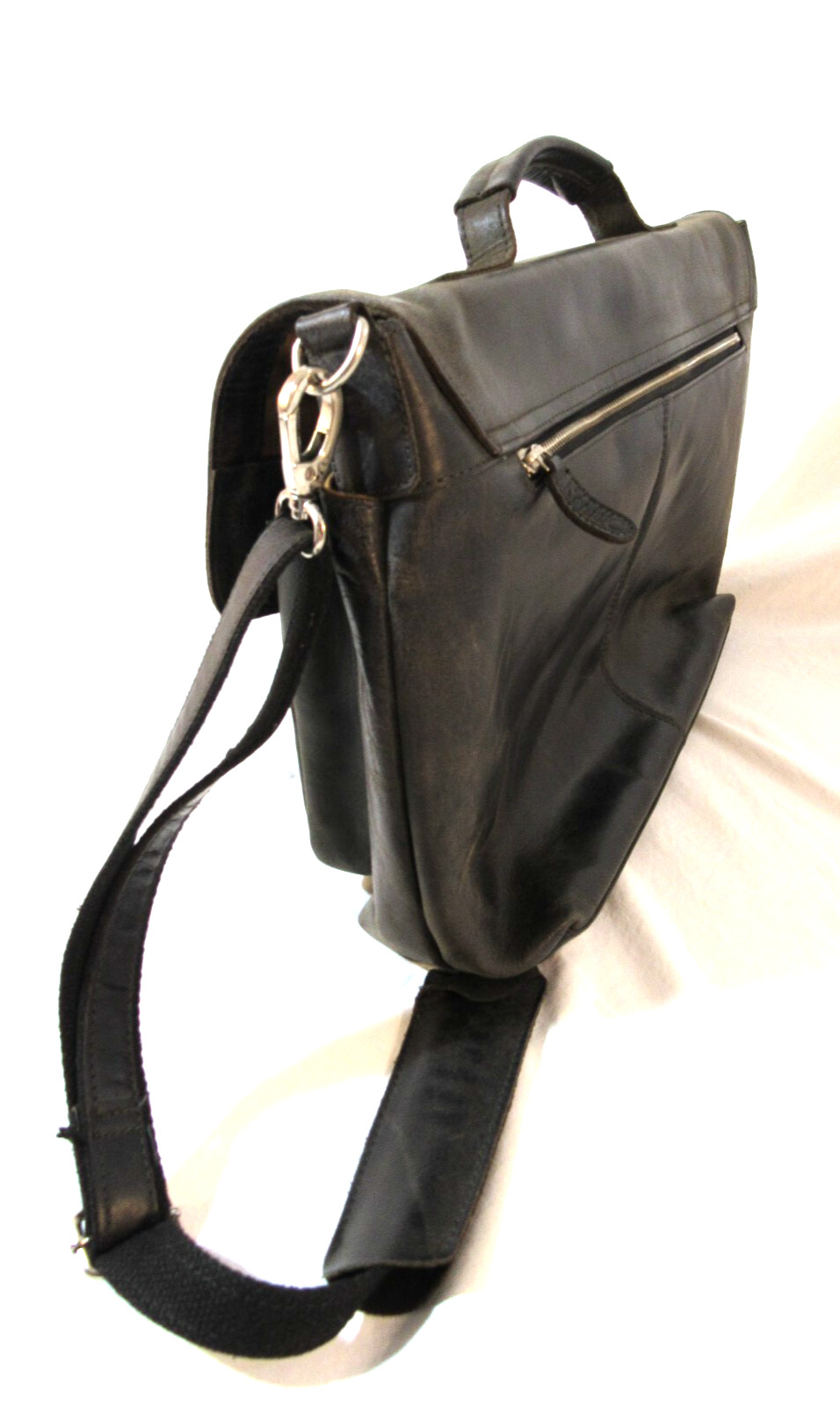 KomalC Buffalo Leather Distressed Brown Briefcase Laptop Messenger Bag 16″ Inch