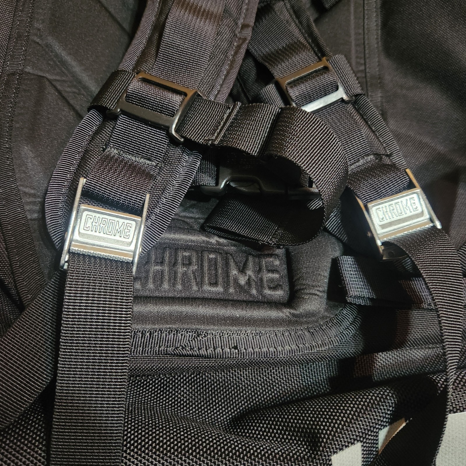 Chrome Industries Warsaw Backpack Large Black Nylon Red Interior Waterproof Bike