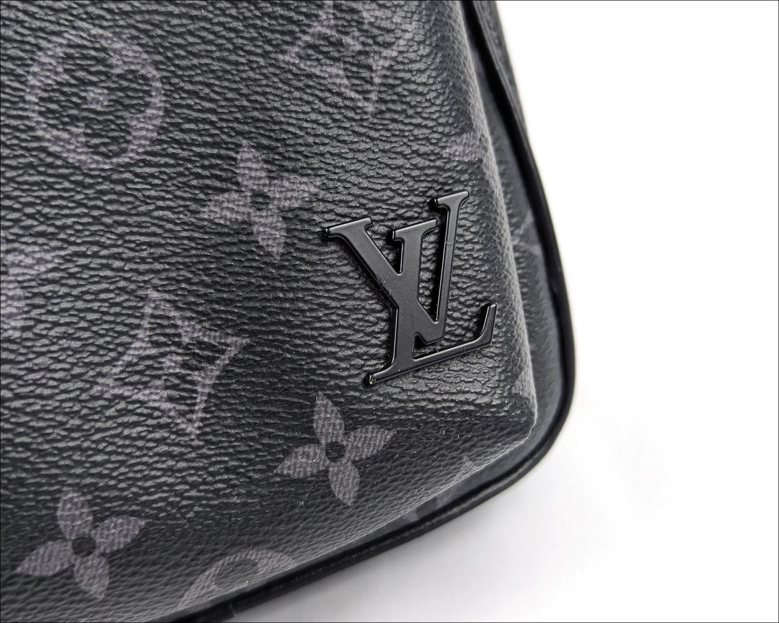 Authentic Louis Vuitton Monogram Eclipse Avenue Sling Bag PM M47137 Shoulder