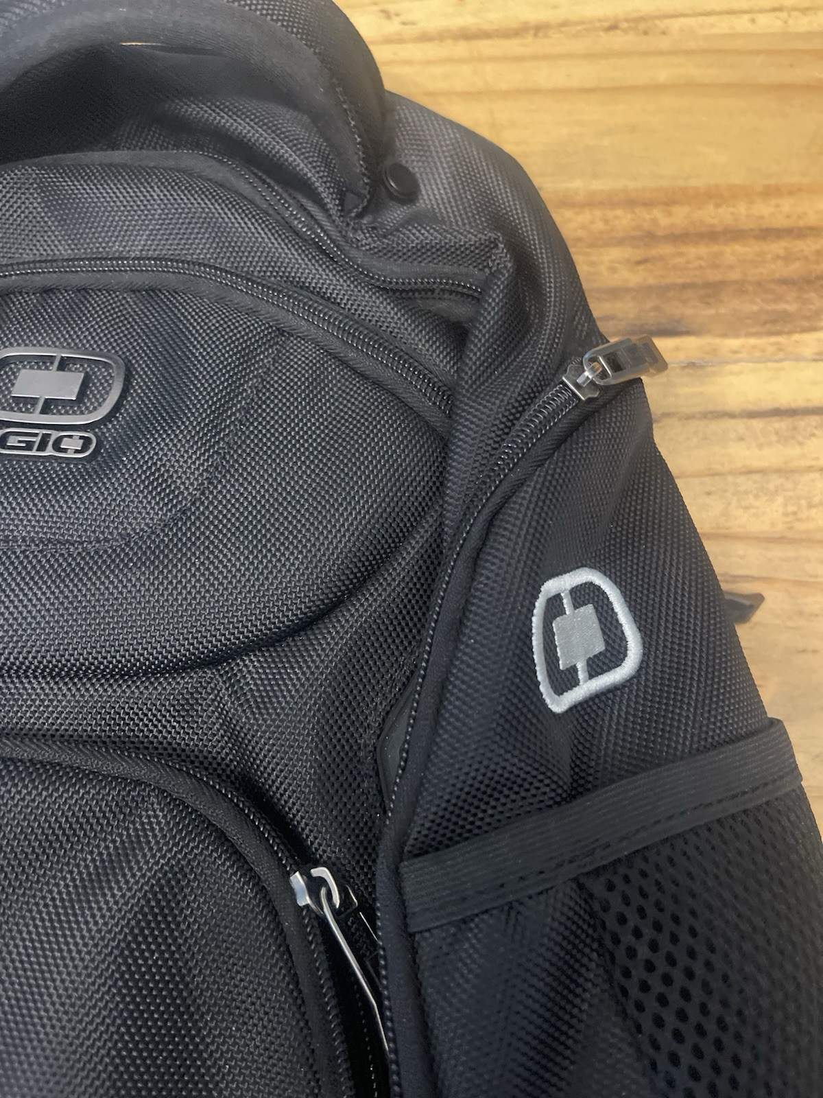 Ogio Mercur Air Flow System Laptop Multi Pocket Backpack Embroidered Black