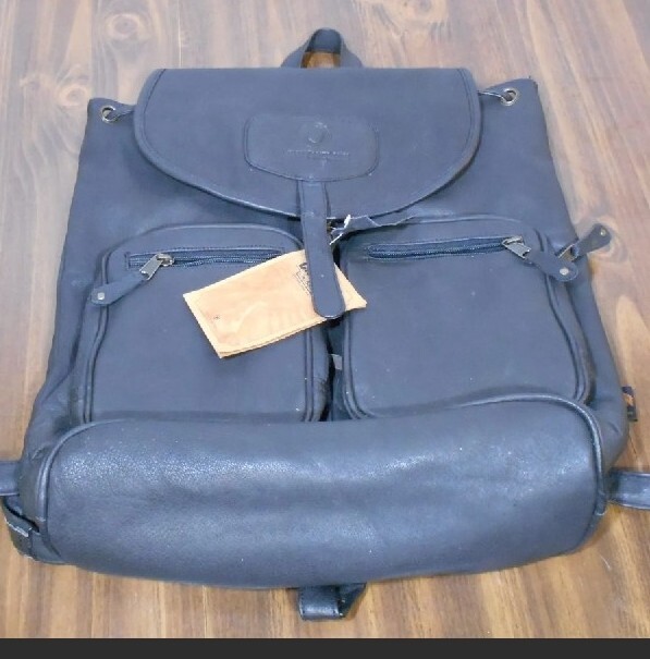 NEW Black Canyon outback Genuine leather travel bag backpack bookbag Carryon