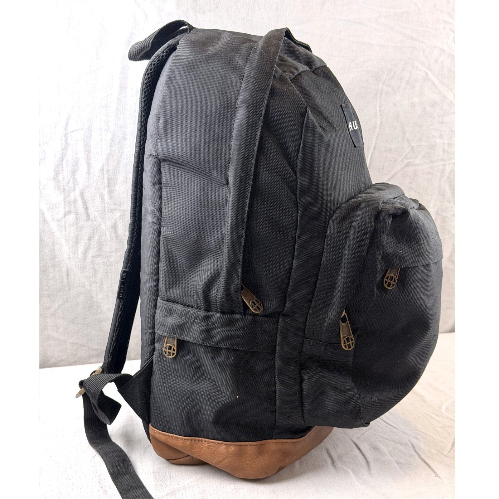 HUF Backpack Black Brown Leather Bottom Laptop Sleeve Skate School Bag Rucksack