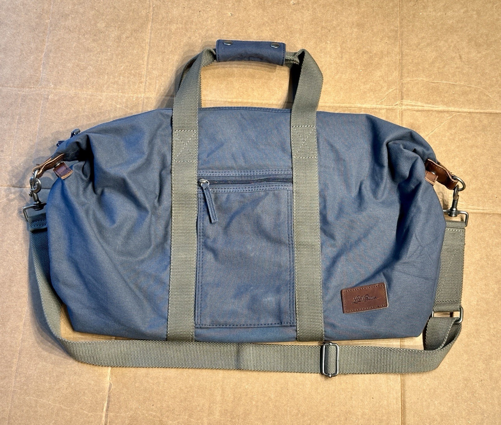 Vintage LL Bean Field Canvas Duffel Weekend Bag Navy Shoulder Strap Bag USED