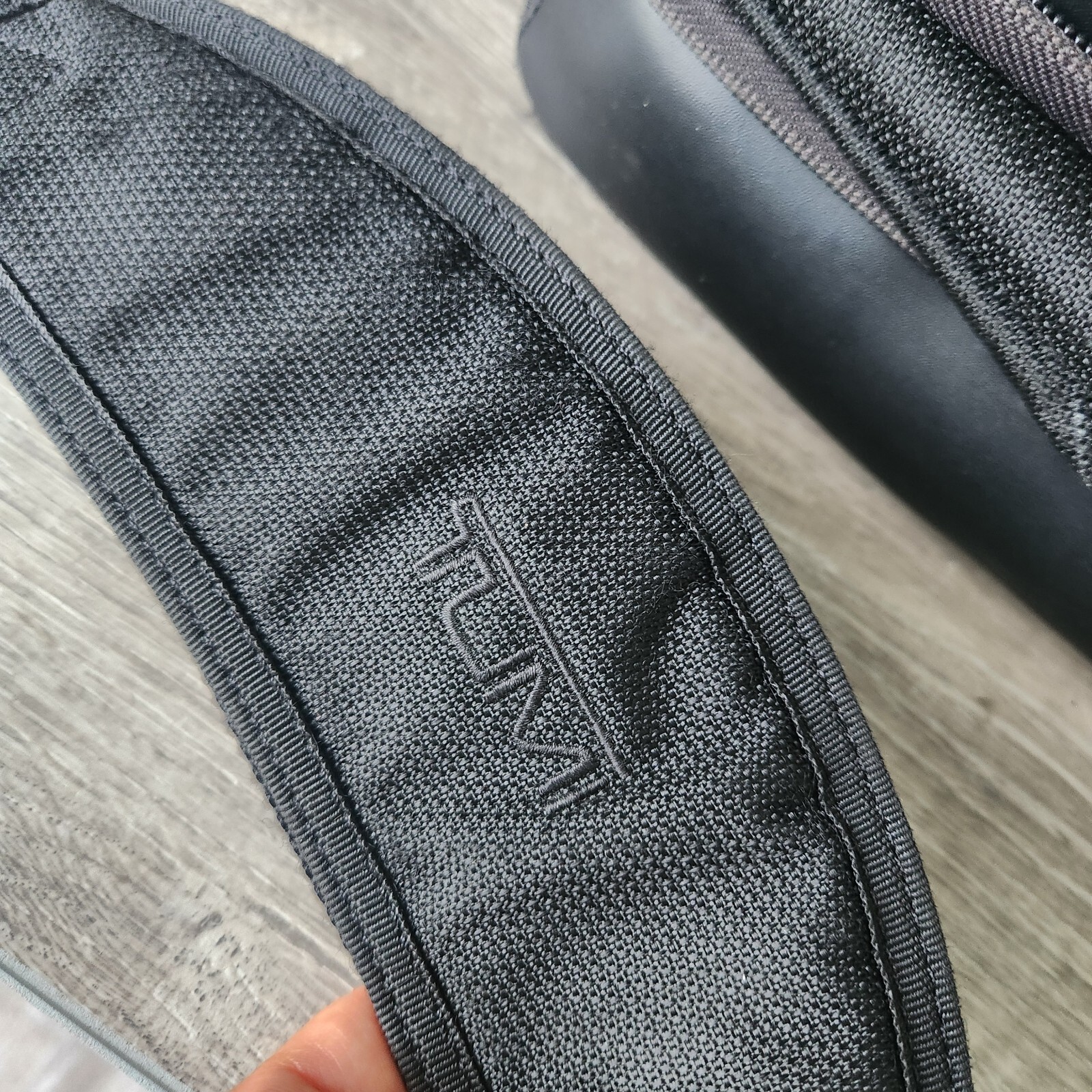 Tumi T-Tech T2 Carry On Expandable Nylon Ballistic Laptop Briefcase Bag w/ Strap