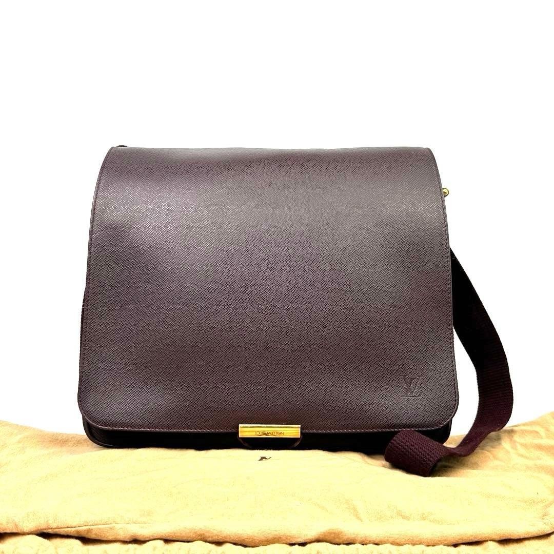 Louis Vuitton Taiga Shoulder Bag Viktor M30146 Brown Leather Crossbody
