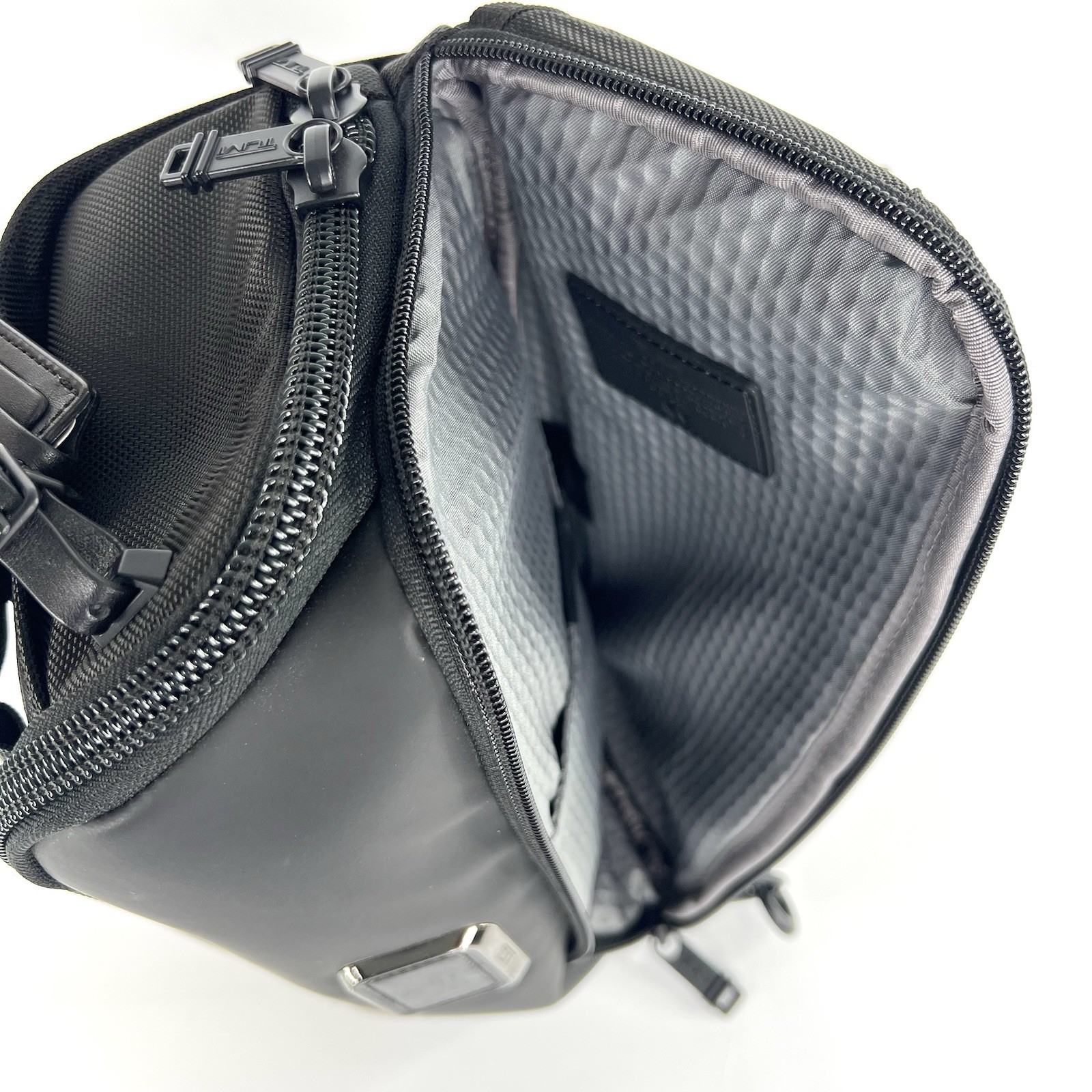 TUMI Alpha Bravo Platoon Sling Shoulder Bag Crossbody Solid Black
