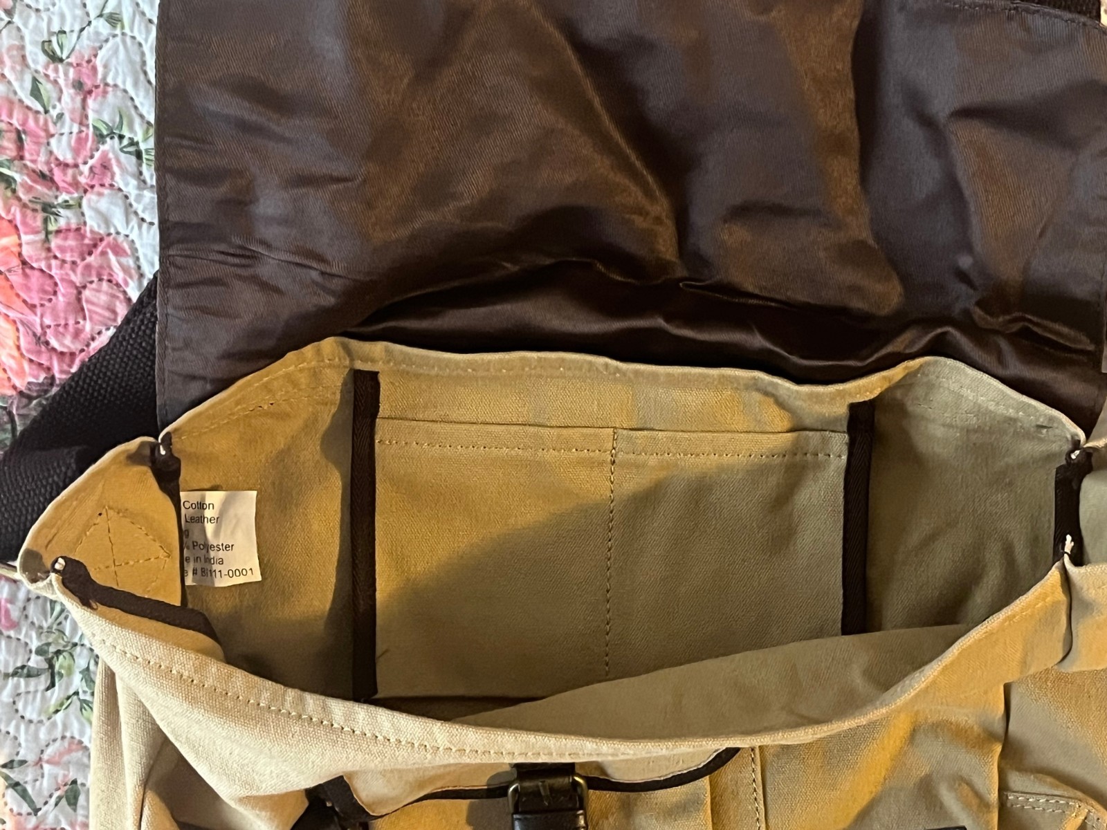 Levi Strauss & co distressed shoulder bag mail bag 70% Cotton 30% leather