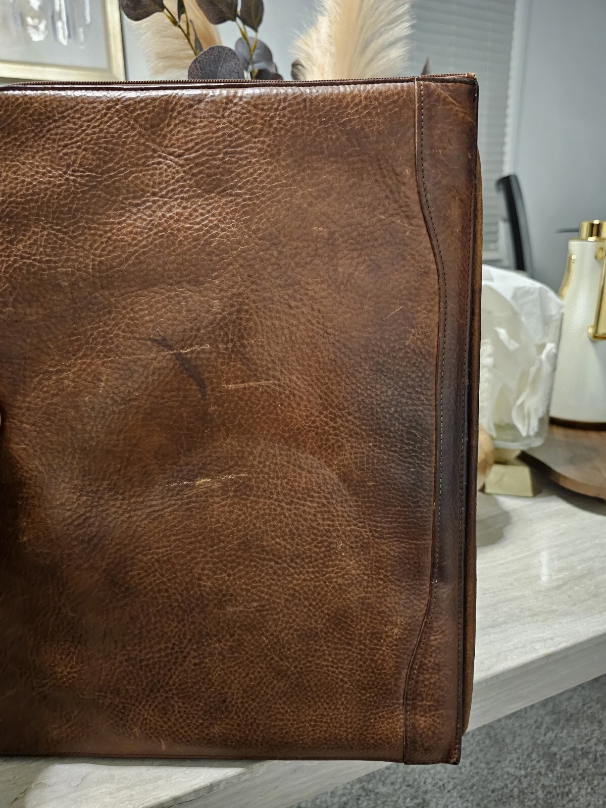 Bosca Leather Briefcase Reddish Brown Leather No Strap