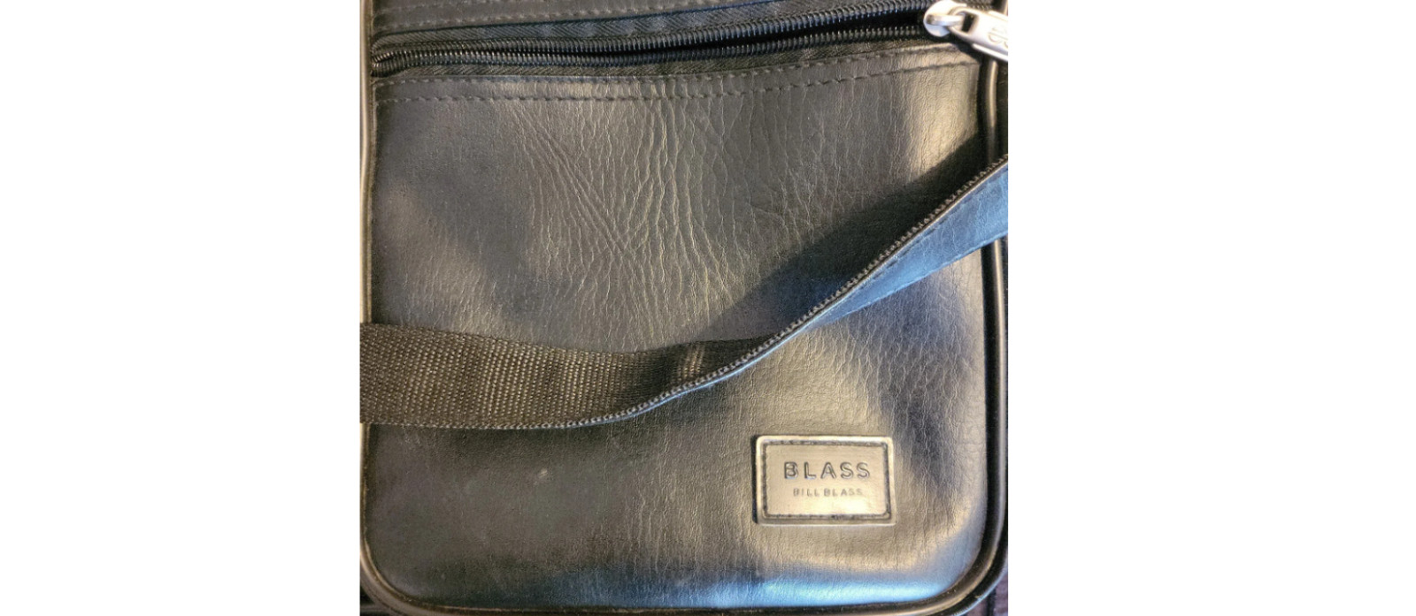 Bill Blass Laptop Messenger Bag