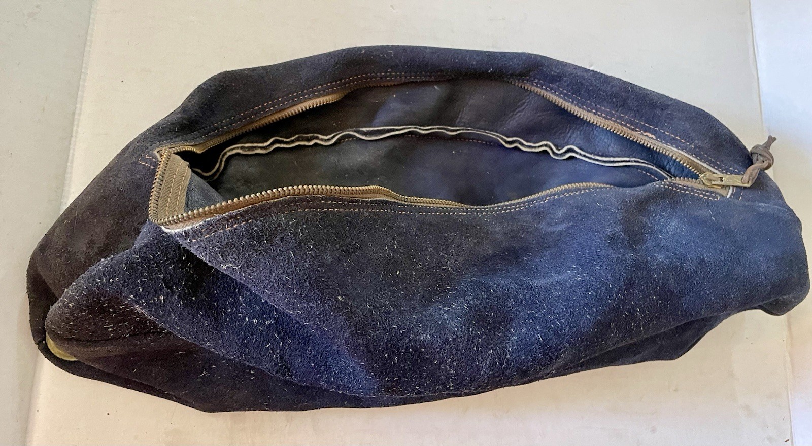 Vintage SUEDE Zippered Gear Bag Brass Zipper Distressed Western Navy 18×8” USA