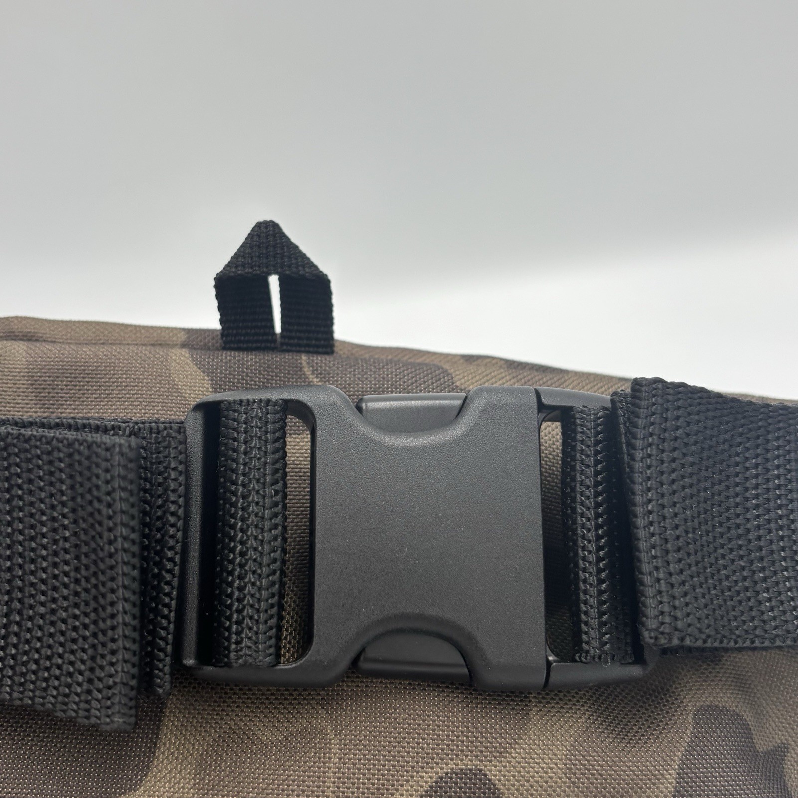 New Carhartt Waist Pack Camo Belt Bag Fanny Pack Crossbody Bag With Tags
