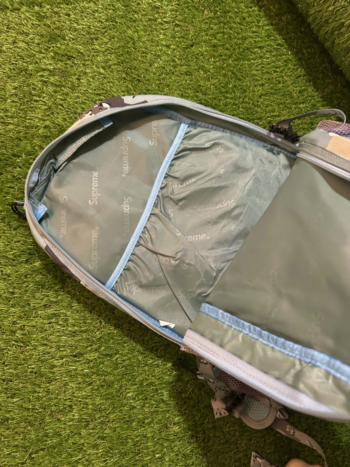 Supreme Backpack SS20 Blue Chocolate Chip Camo