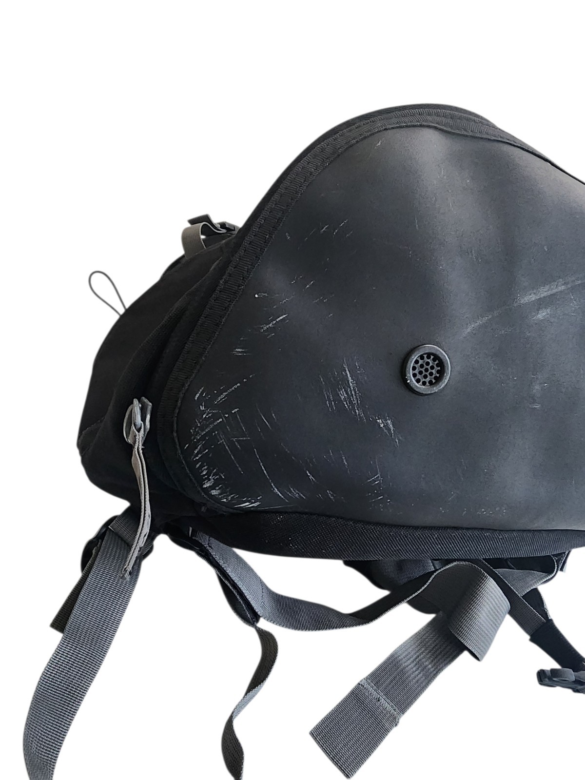 Oakley Surf Backpack Rucksack Padded Breathable Black 40L Y2K Logo