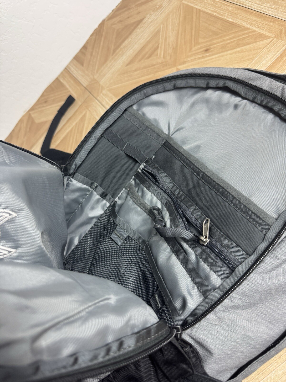 The North Face Generator Backpack Daypack Laptop Grey School Bag (turtle Logo)