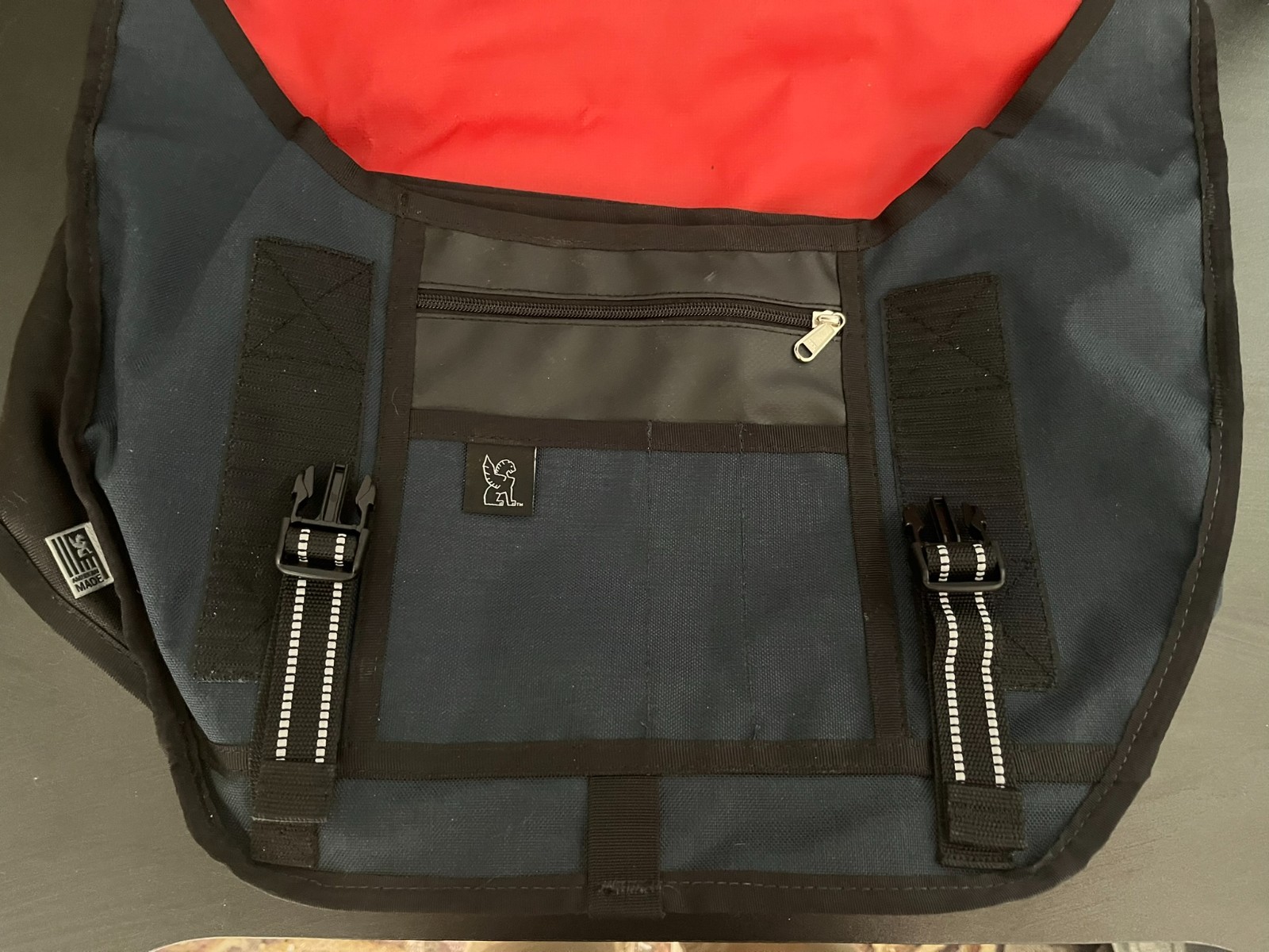 Near Mint Chrome Industries Messenger Bag M Size Navy Blue Mini Metro Seat Belt