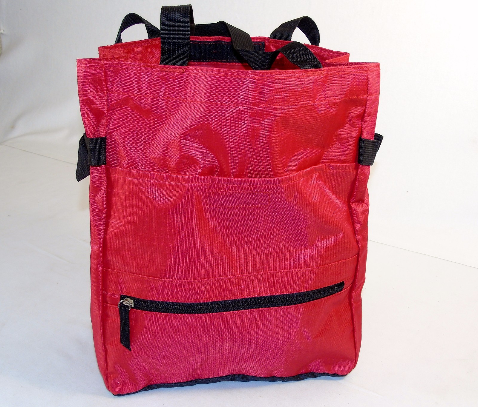 Urban Unisex Tote,Large Cargo Area, Waterproof Polyester, 4 Color Choices, BE019