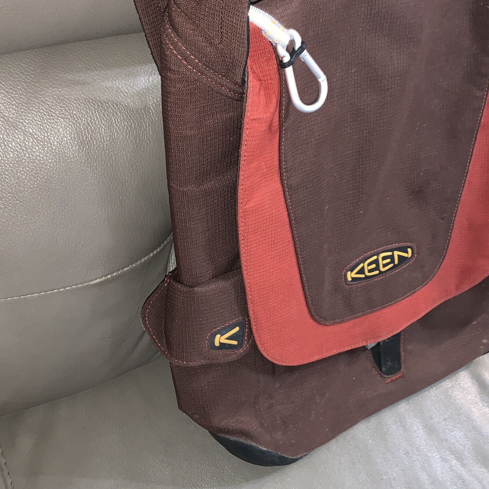 Keen Canvas Shoulder Side Bag Messenger Rubber Bottom Brown 14×14”