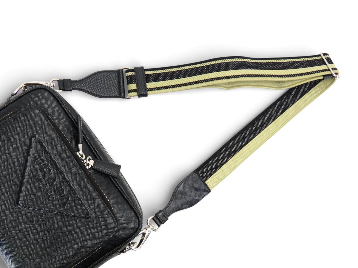 PRADA Saffiano Cuir Triangle Embossed Crossbody Shoulder Messenger Bag 2VH152