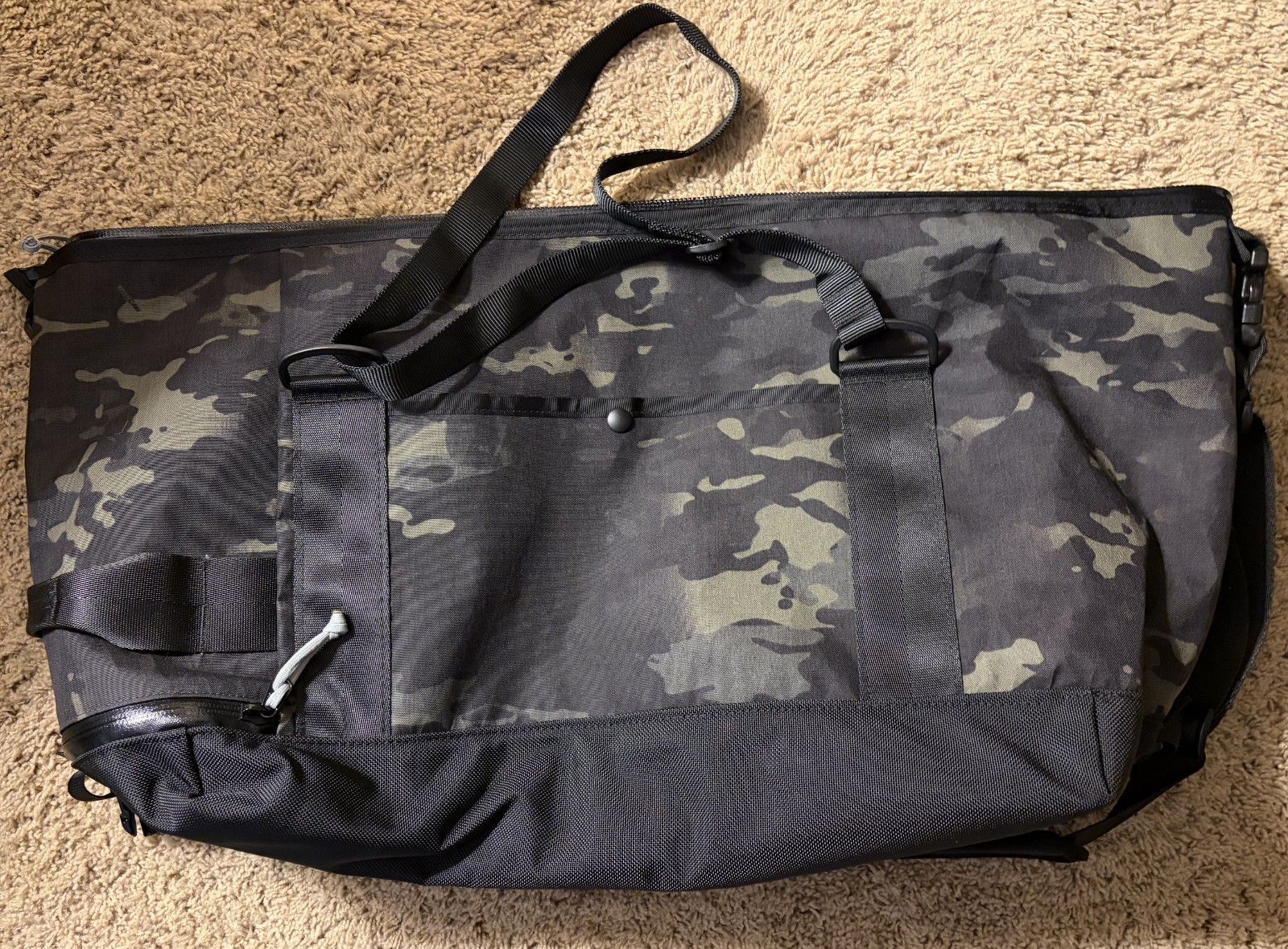 Inside Line Equipment (ILE) 32L Arid Duffel bag, Multi-cam balck Xpac