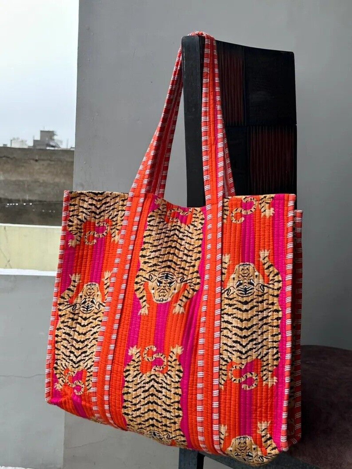 Indian Orange Tiger Printed Quilted Shoulder Bag Women’s Beach Cotton Handbag