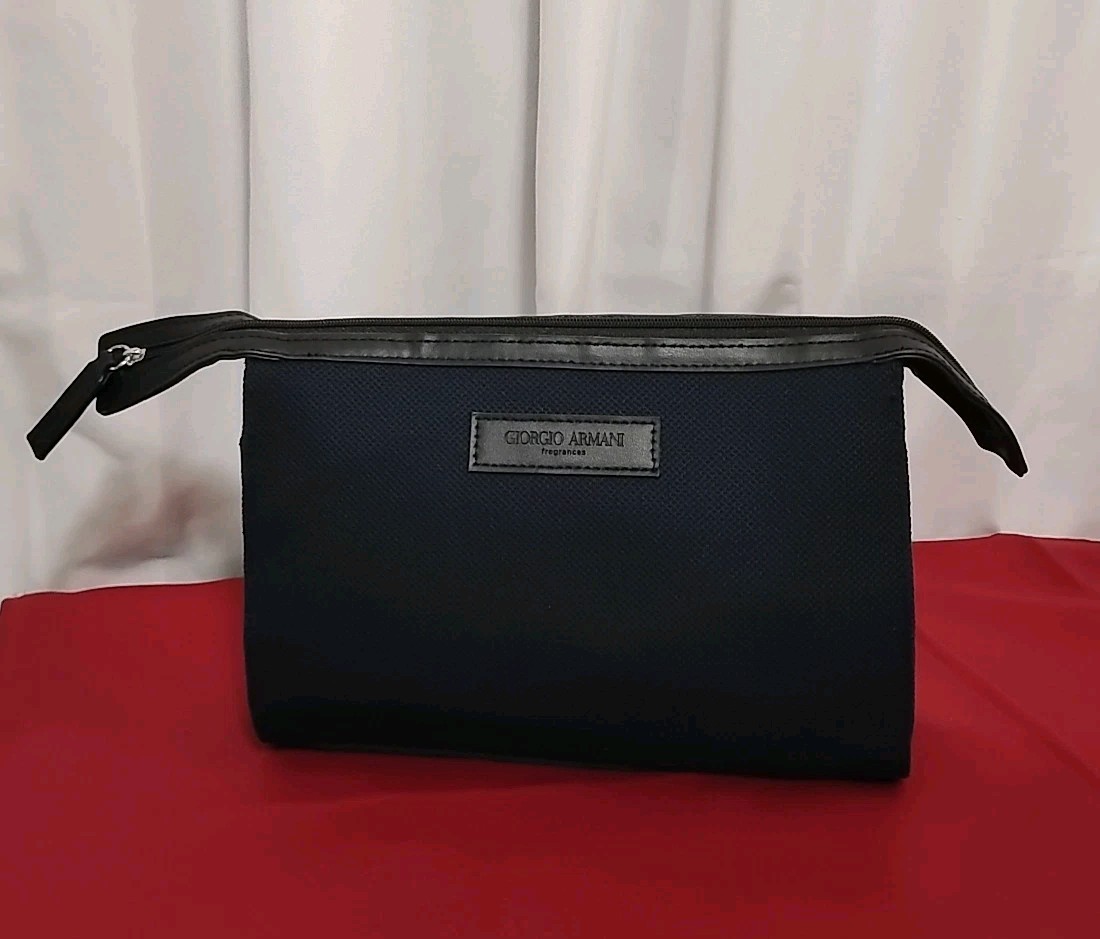 GIORGIO ARMANI FRAGRANCES BLUE TRAVEL SIZE BAG MENS ELEGANT FLAT POUCH .