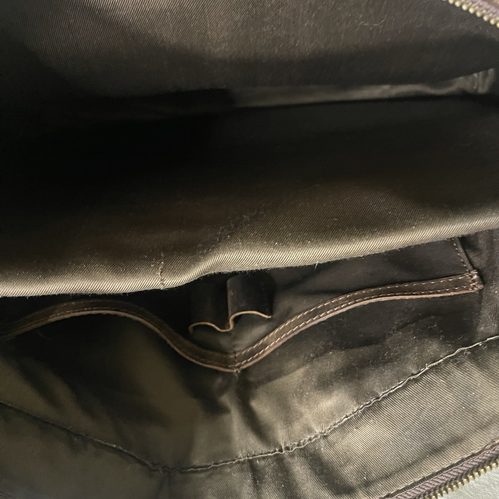 Moonster Buffalo Leather Briefcase 16” Laptop Messenger Bag Crossbody VG