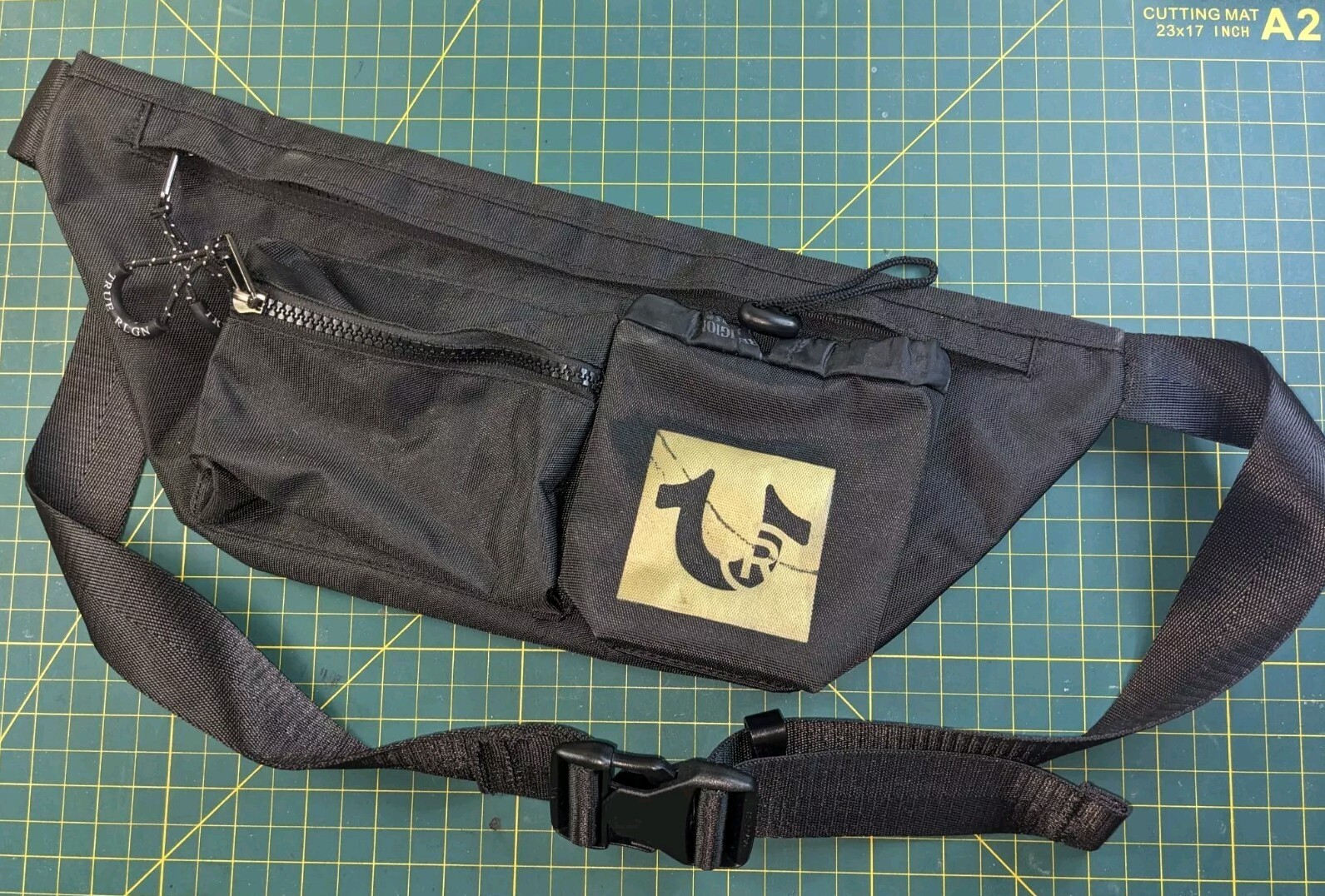 True Religion waist pouch fanny pack streetwear