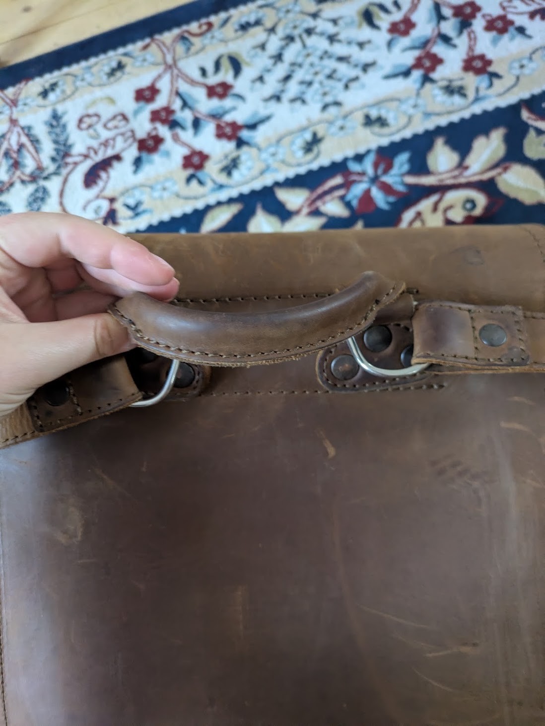 Saddleback Leather Co. Thin Front Pocket Backpack – (Tobacco)