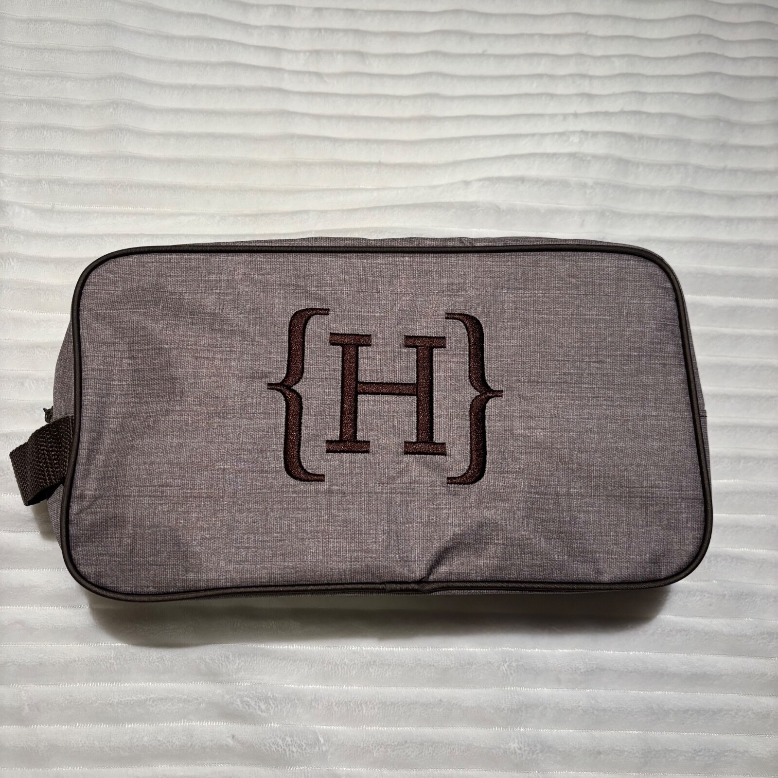 Thirty-One Mens Travel Bag Embroidered letter H Brown New