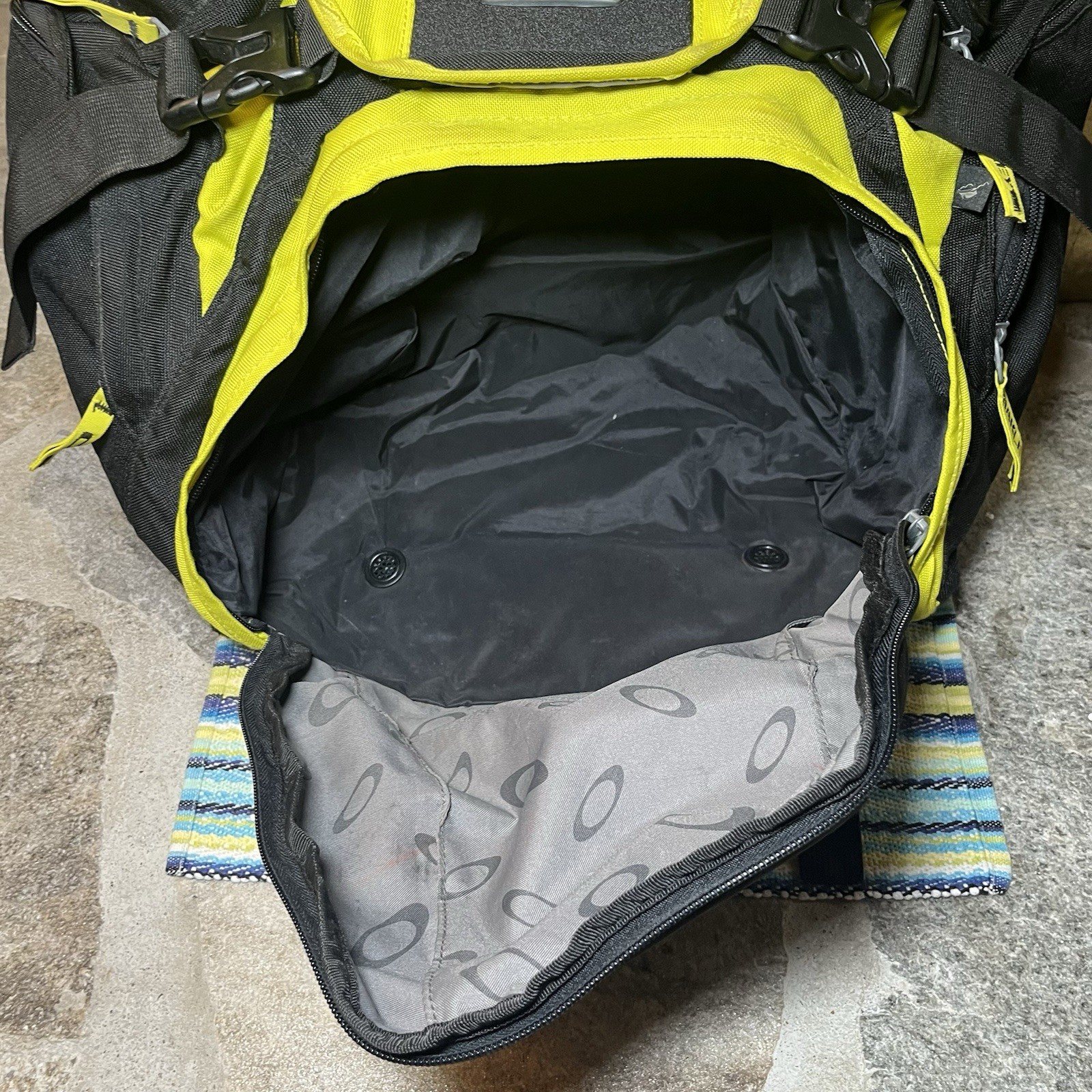 Vintage Oakley Gearbox LX Software Backpack Y2K Yellow Tactical