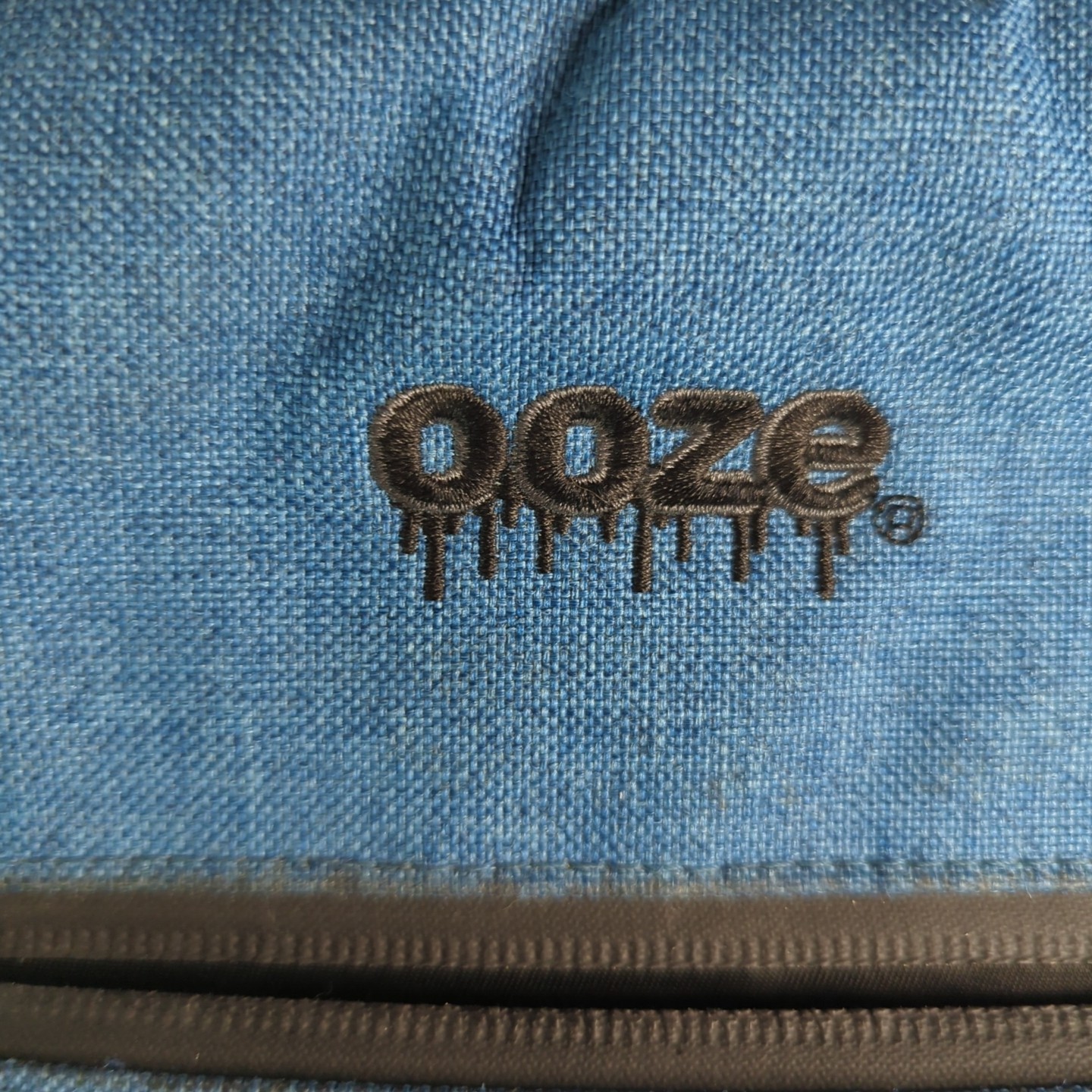 Ooze Smell Proof Carbon Lined Blue Backpack with Lockable Main Pocket READ Cond