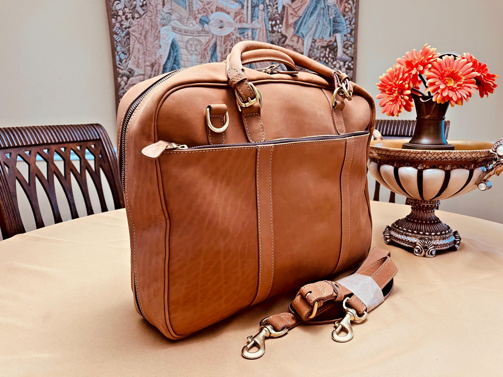 MULHOLLAND Rustic Tan Heavy Saddle Leather Briefcase / Messenger Bag – USA
