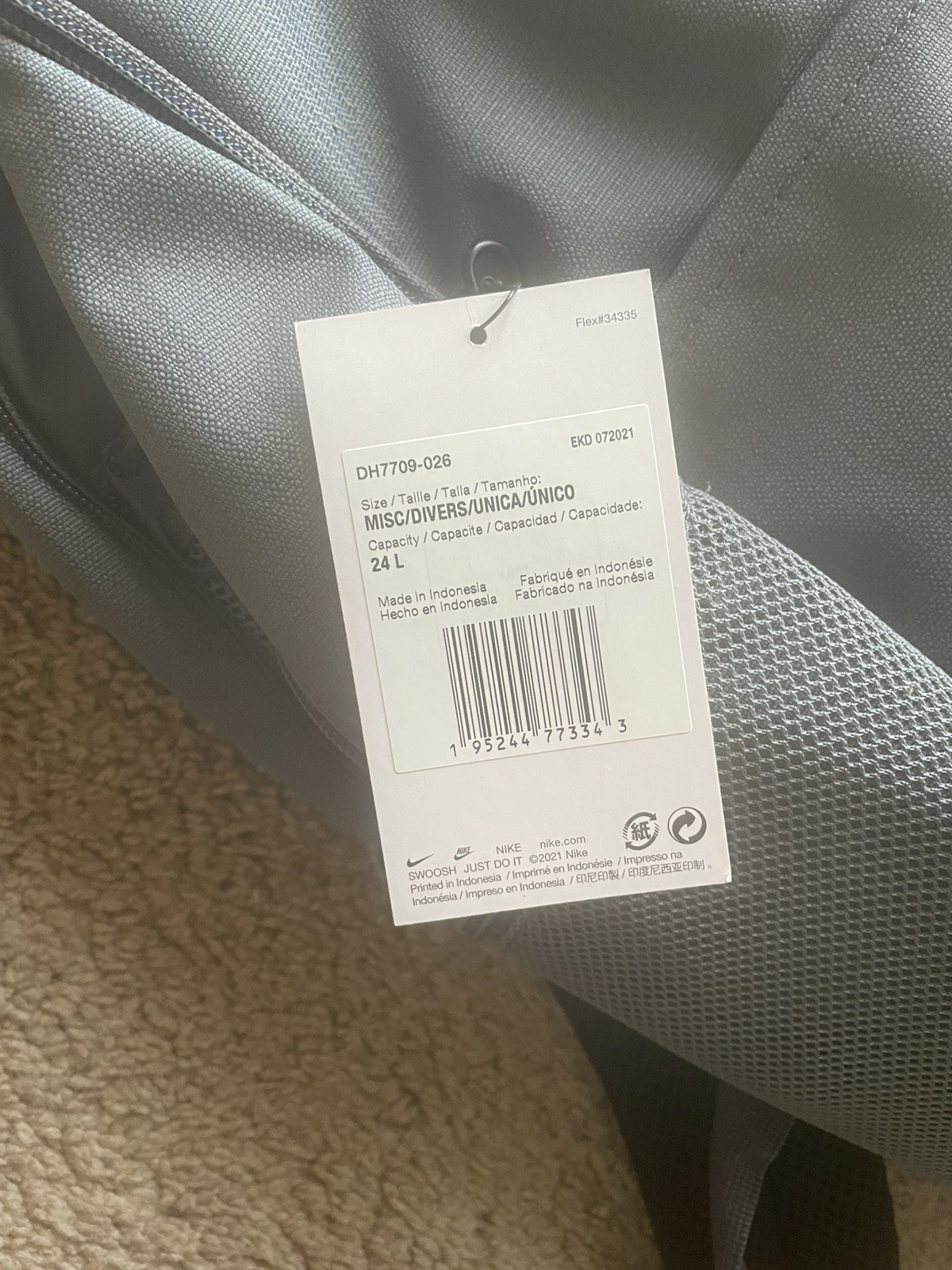 Nike Gatorade Brasilia Training Backpack -24 L Color Grey/Black& Sideline towel