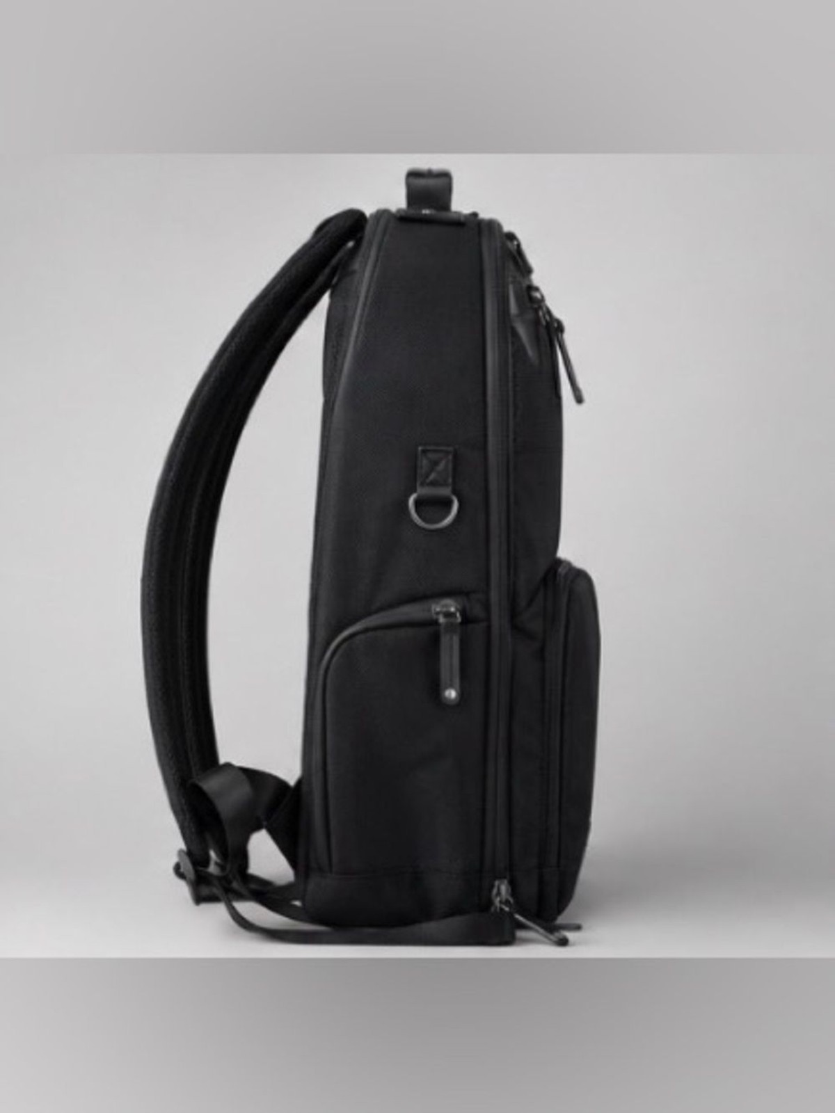 Robert Graham Everett Cache Series Black Tech Backpack Laptop Travel Bag NEW